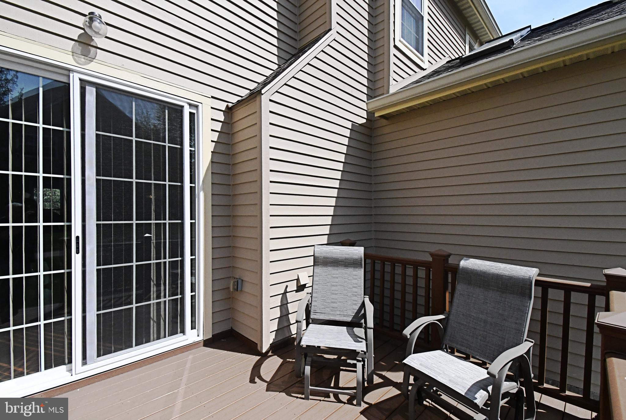 PINECREST - Residential