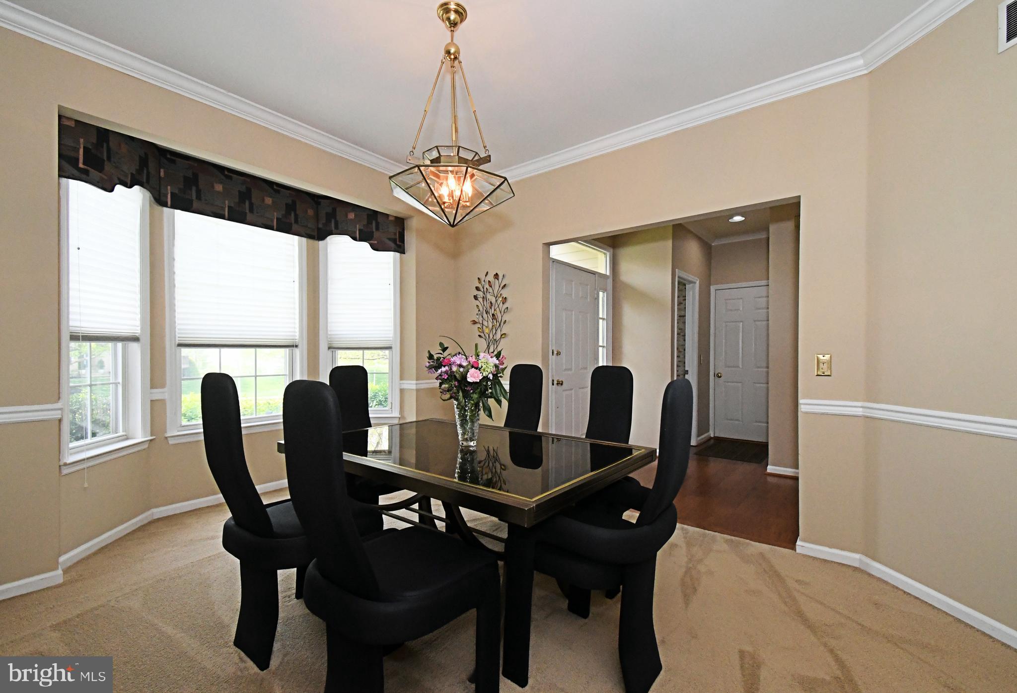 PINECREST - Residential