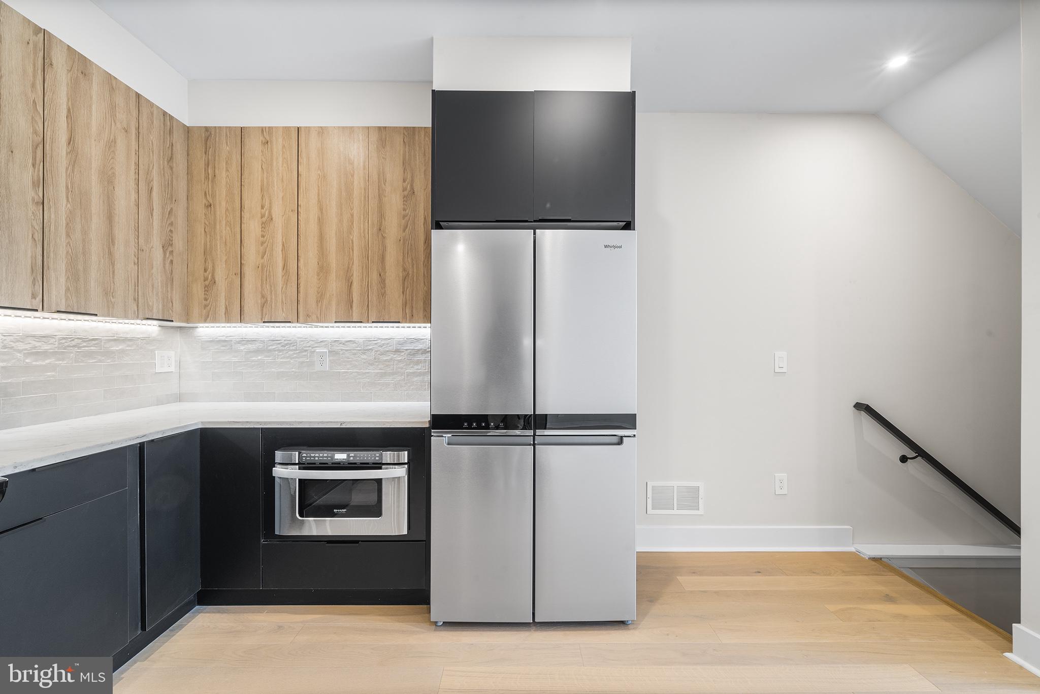 OLDE KENSINGTON - Residential Lease