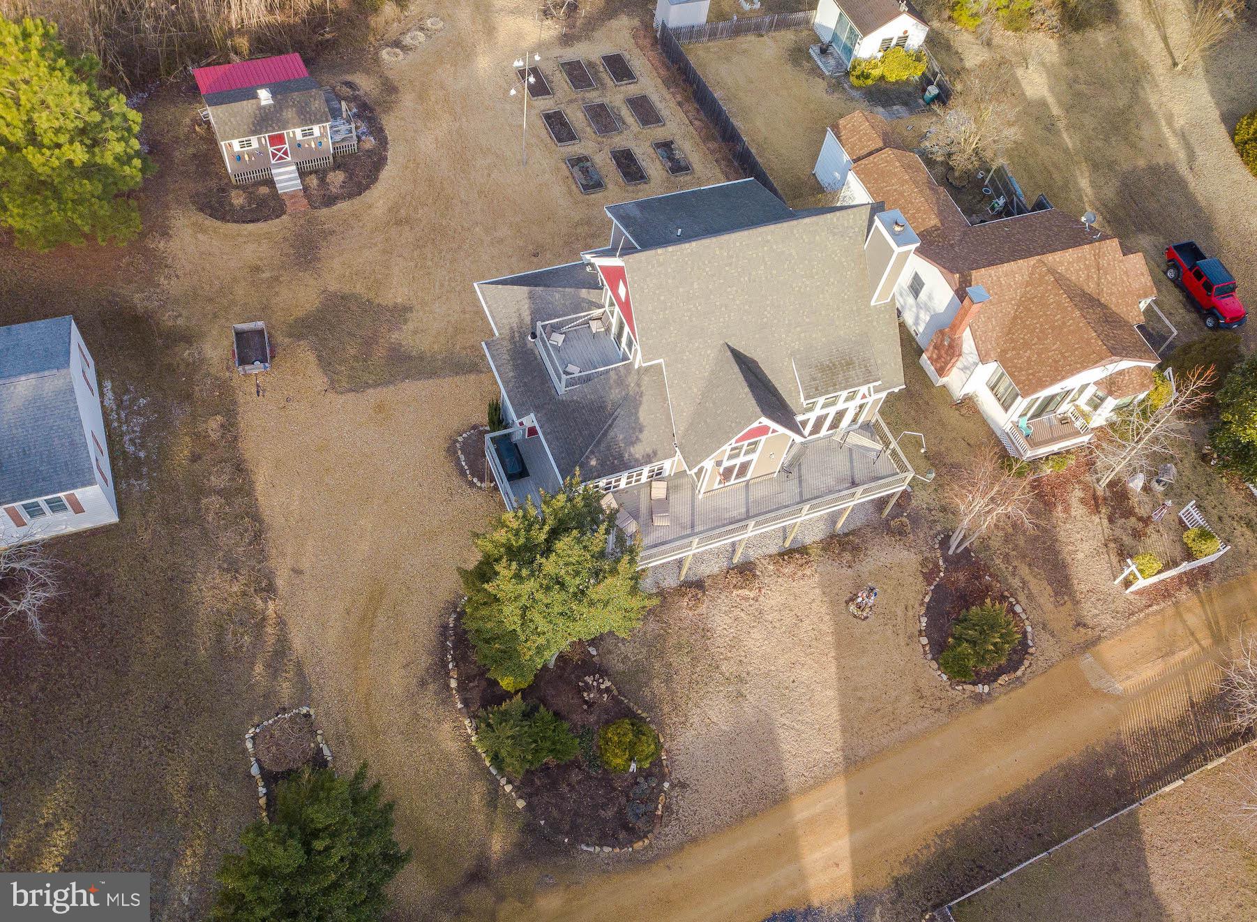 HAYS BEACH - Residential