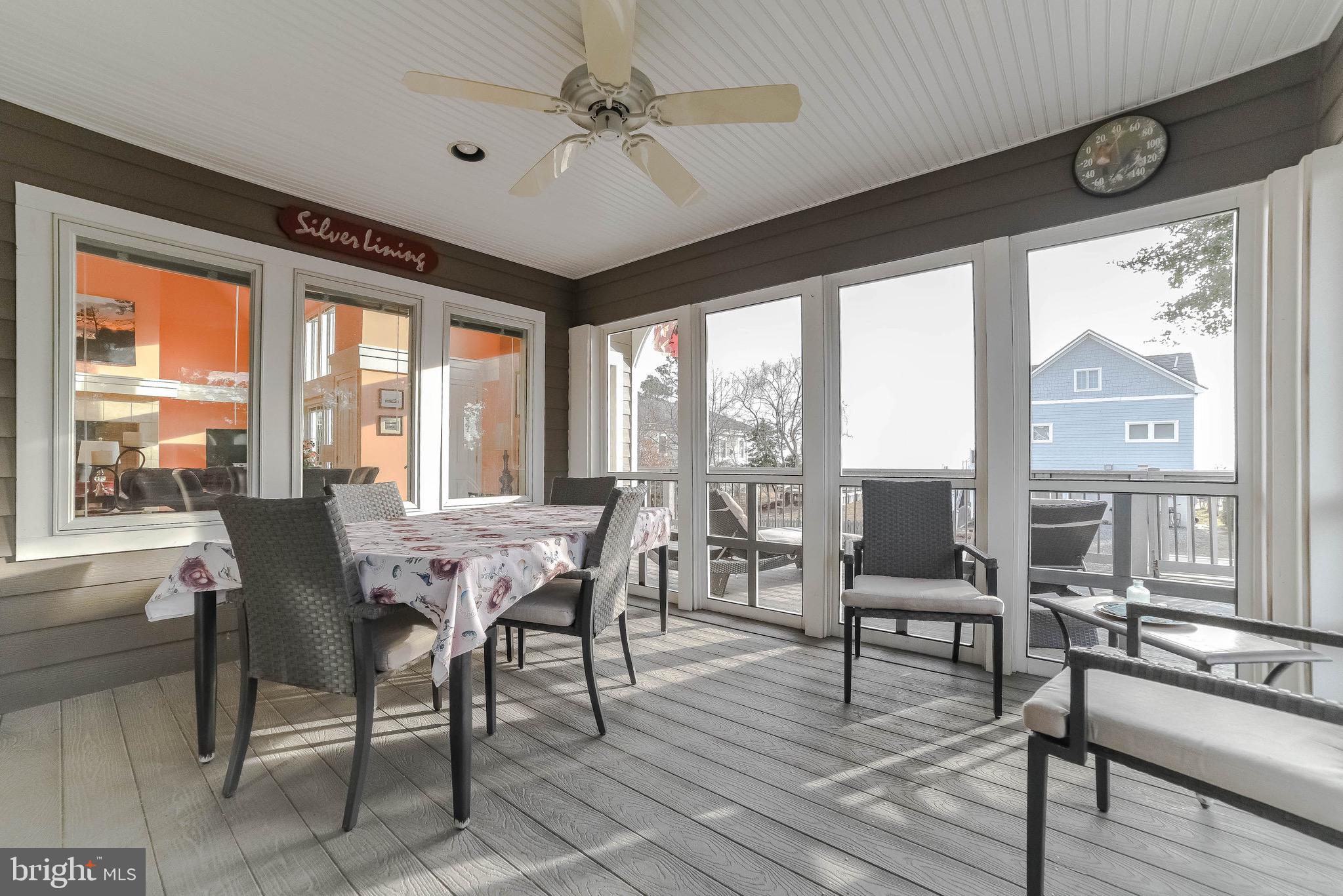 HAYS BEACH - Residential