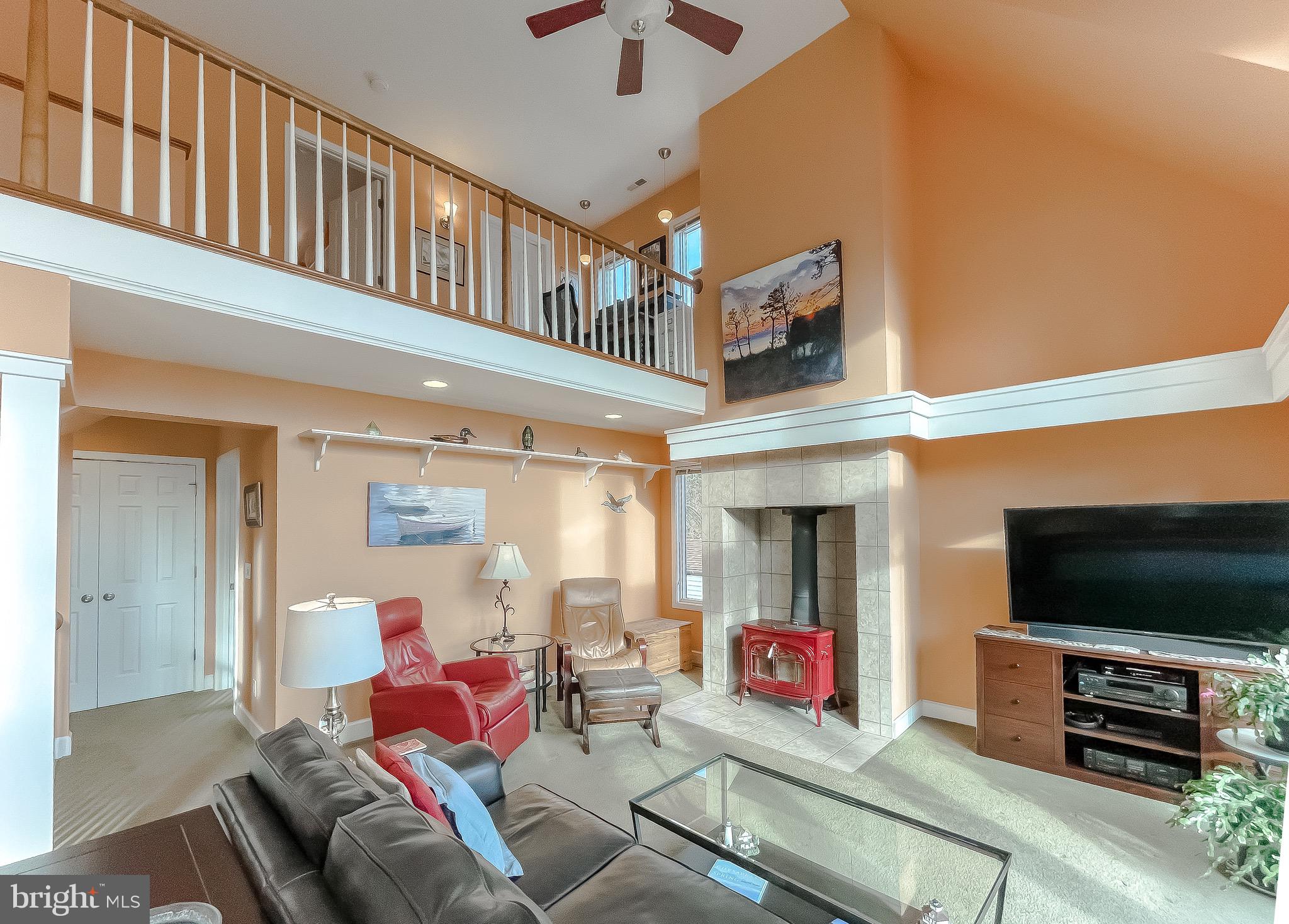 HAYS BEACH - Residential