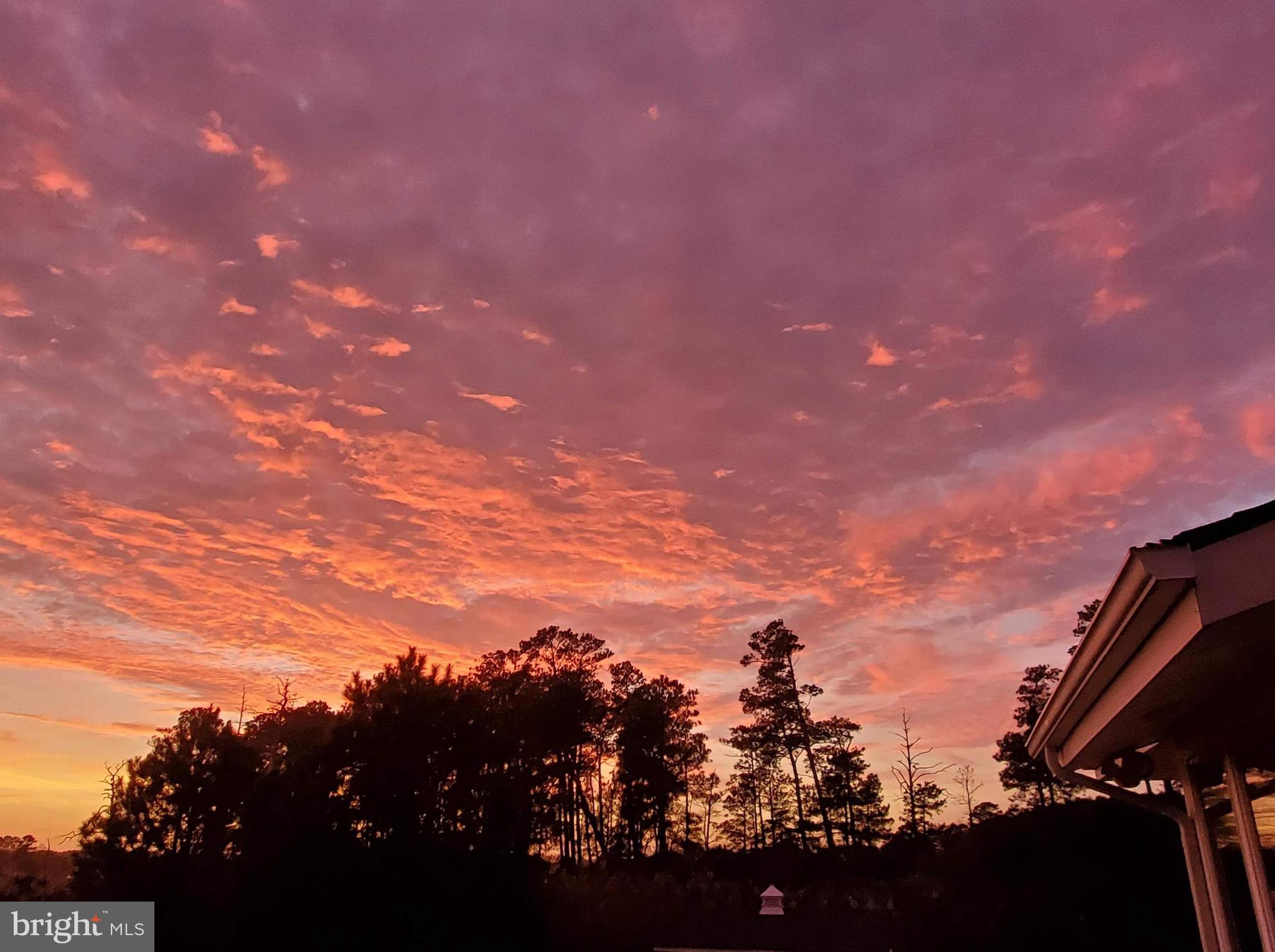 HAYS BEACH - Residential
