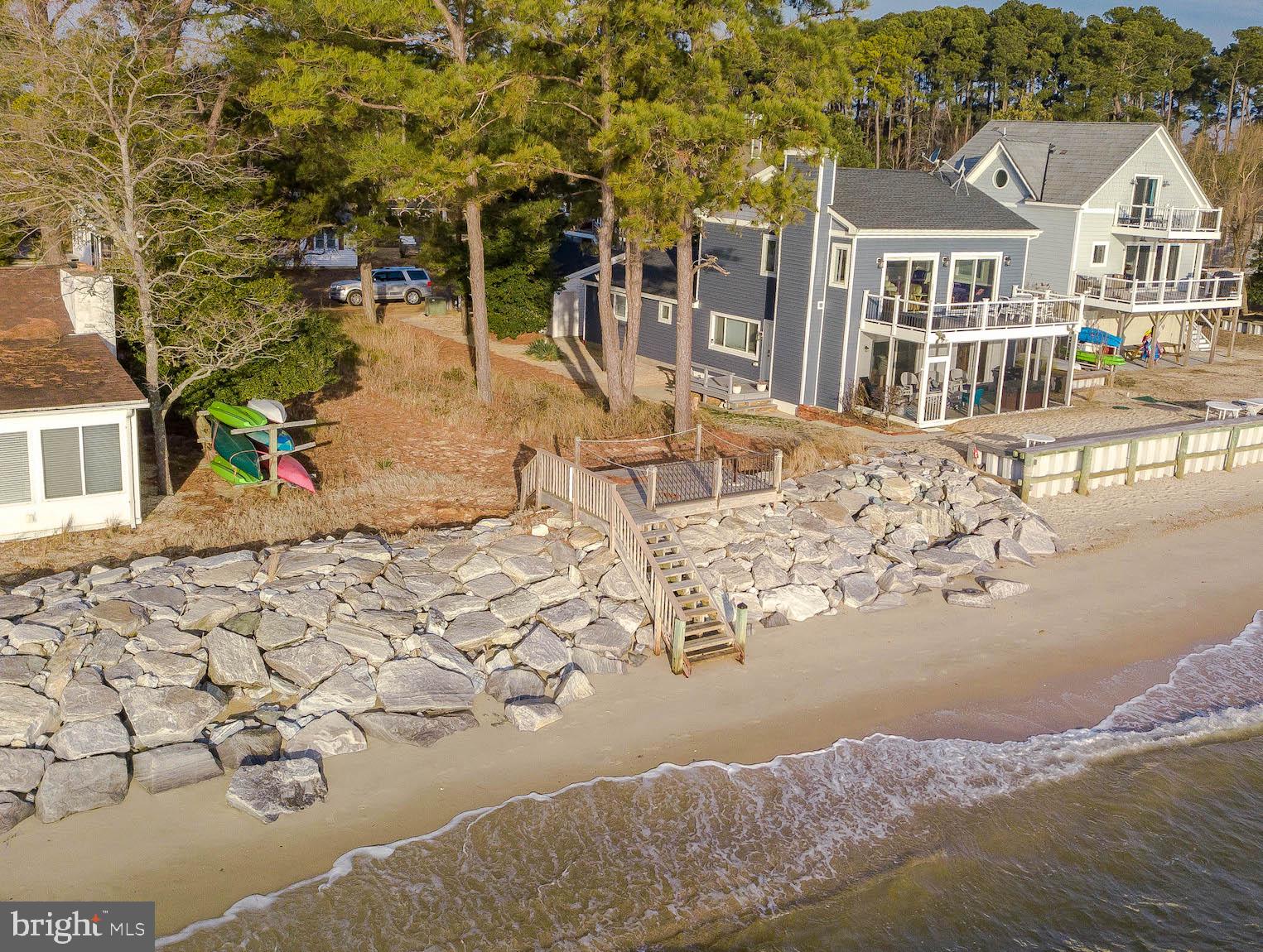 HAYS BEACH - Residential