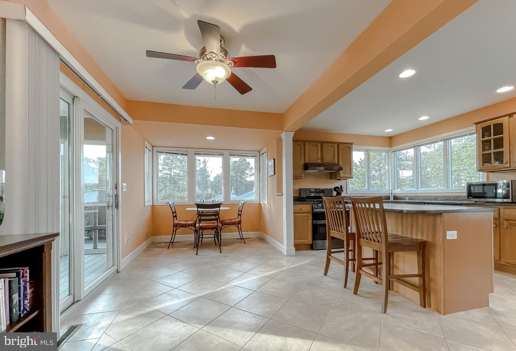 HAYS BEACH - Residential