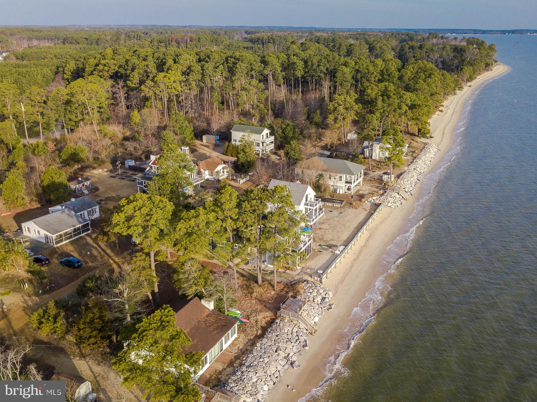HAYS BEACH - Residential
