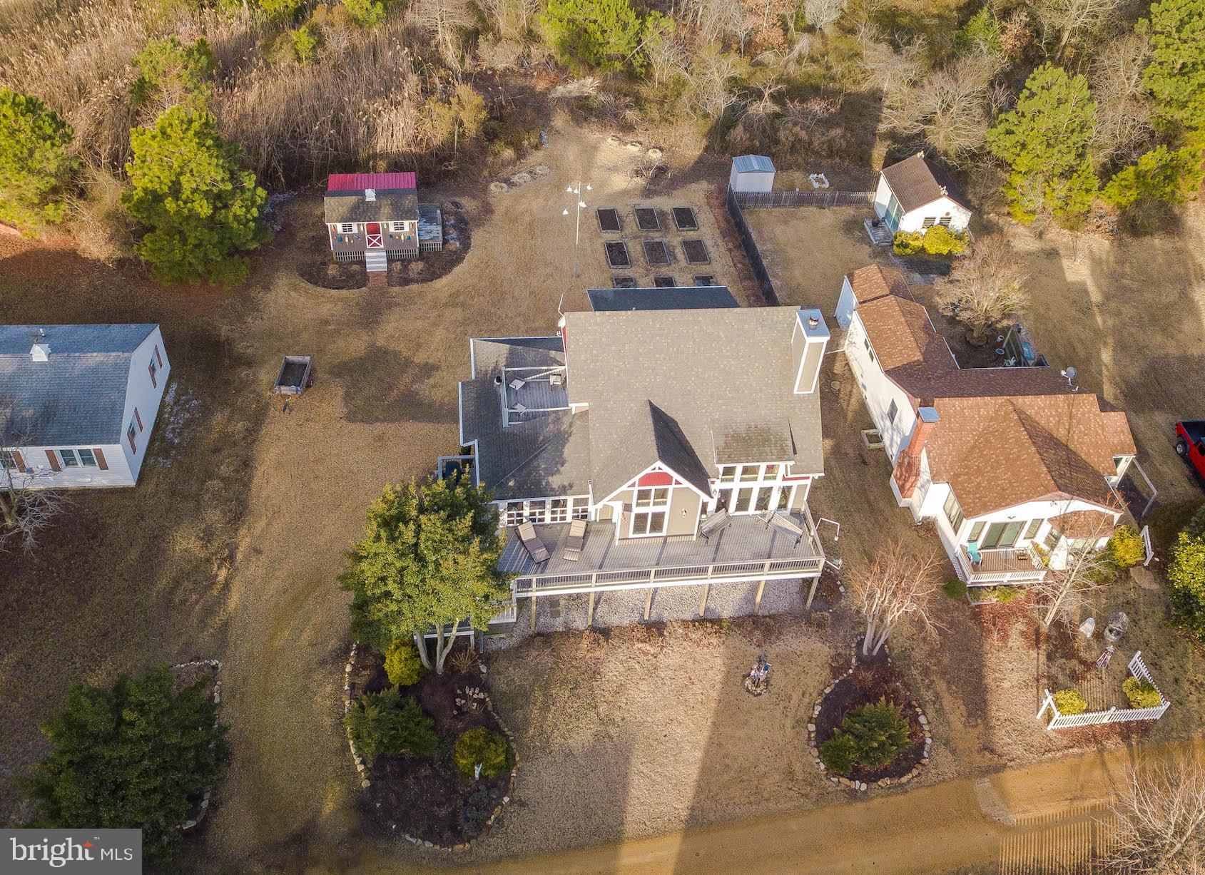 HAYS BEACH - Residential