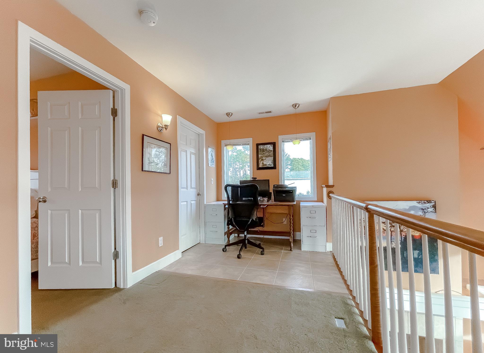 HAYS BEACH - Residential