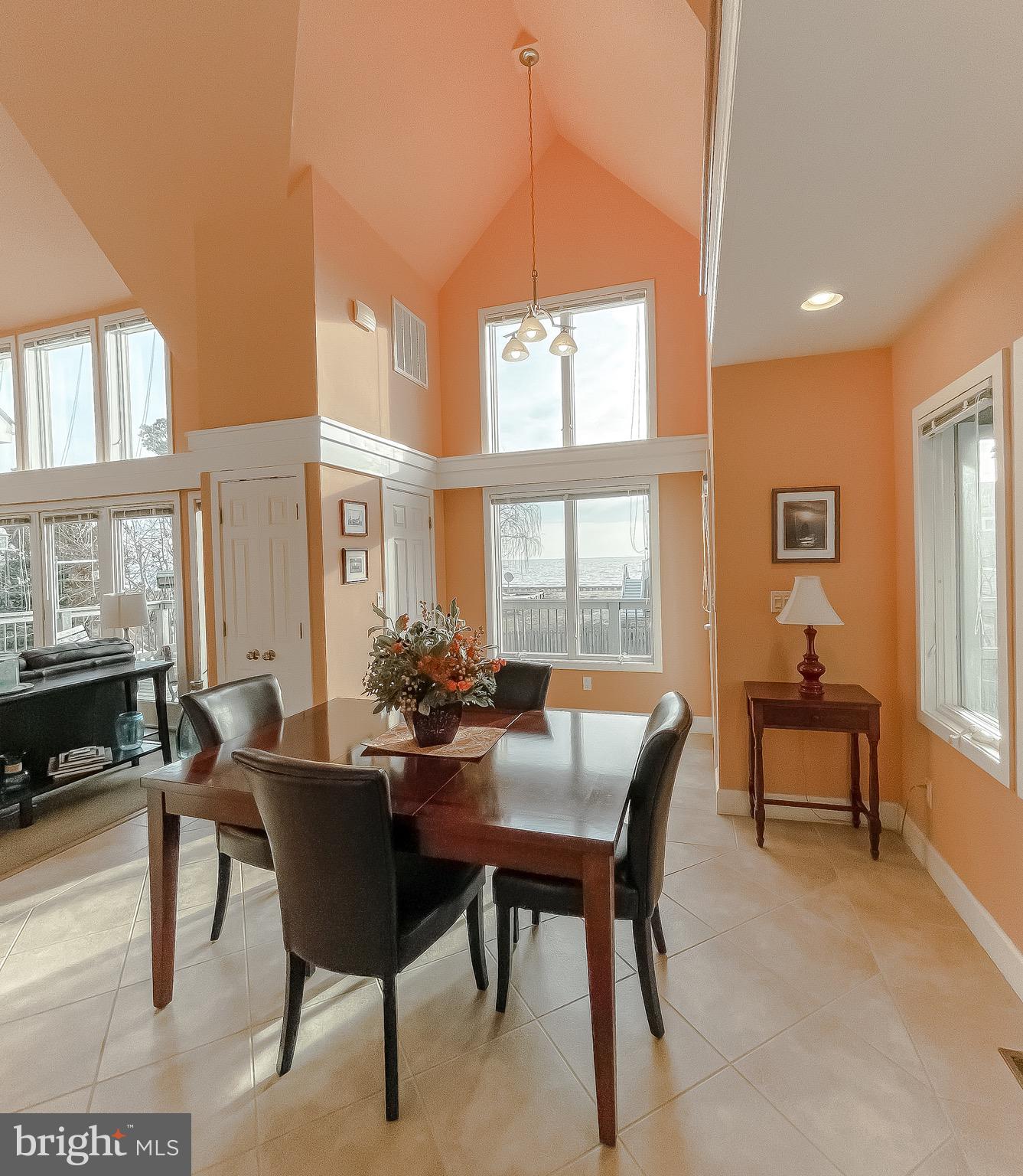 HAYS BEACH - Residential