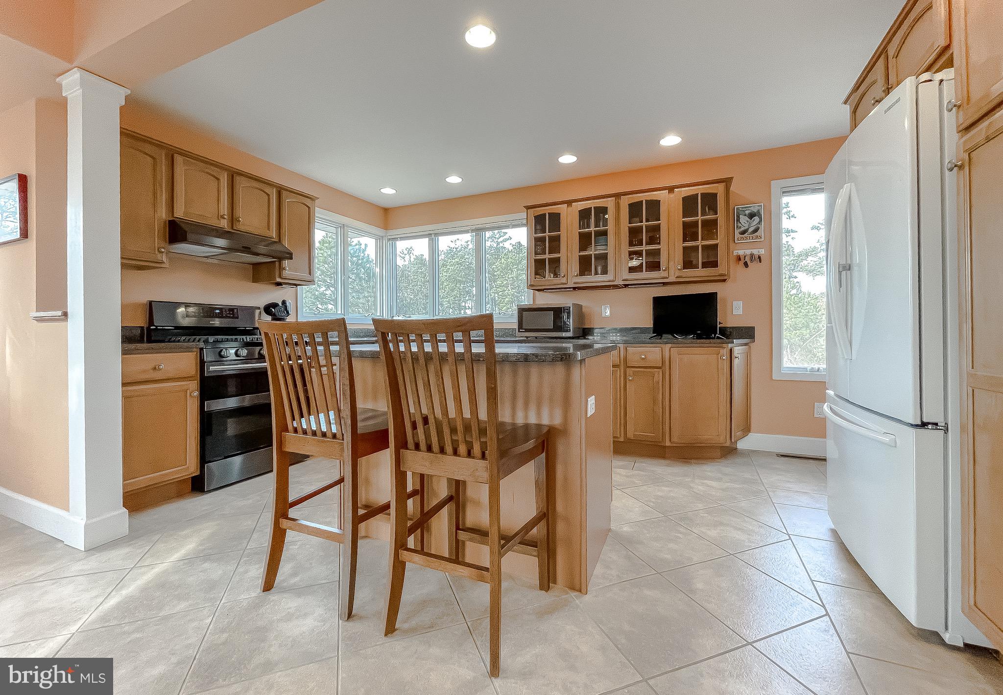 HAYS BEACH - Residential