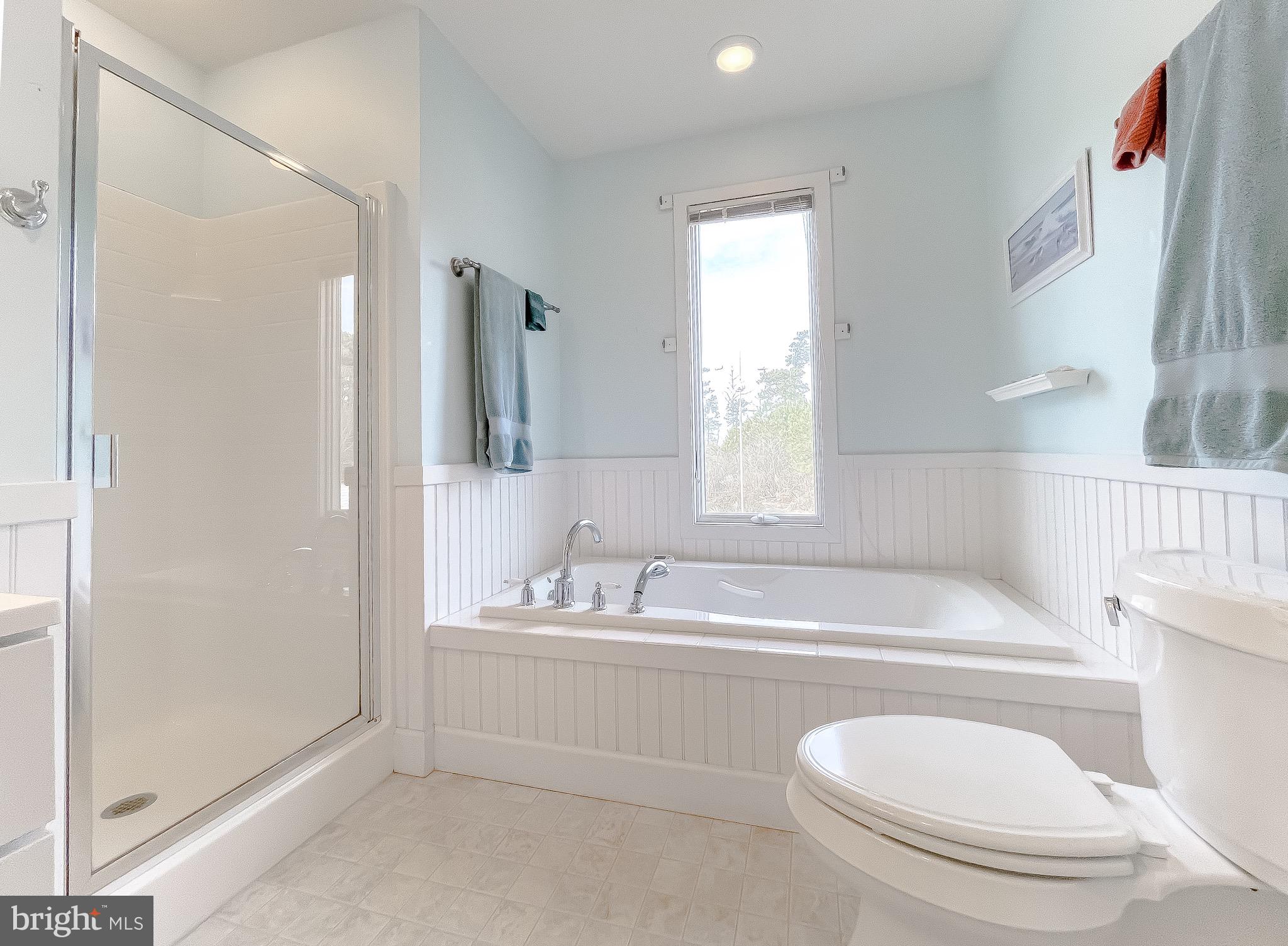 HAYS BEACH - Residential