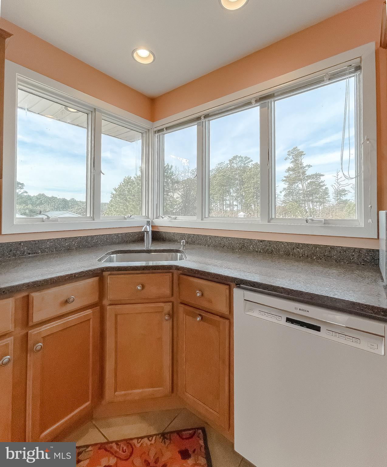 HAYS BEACH - Residential