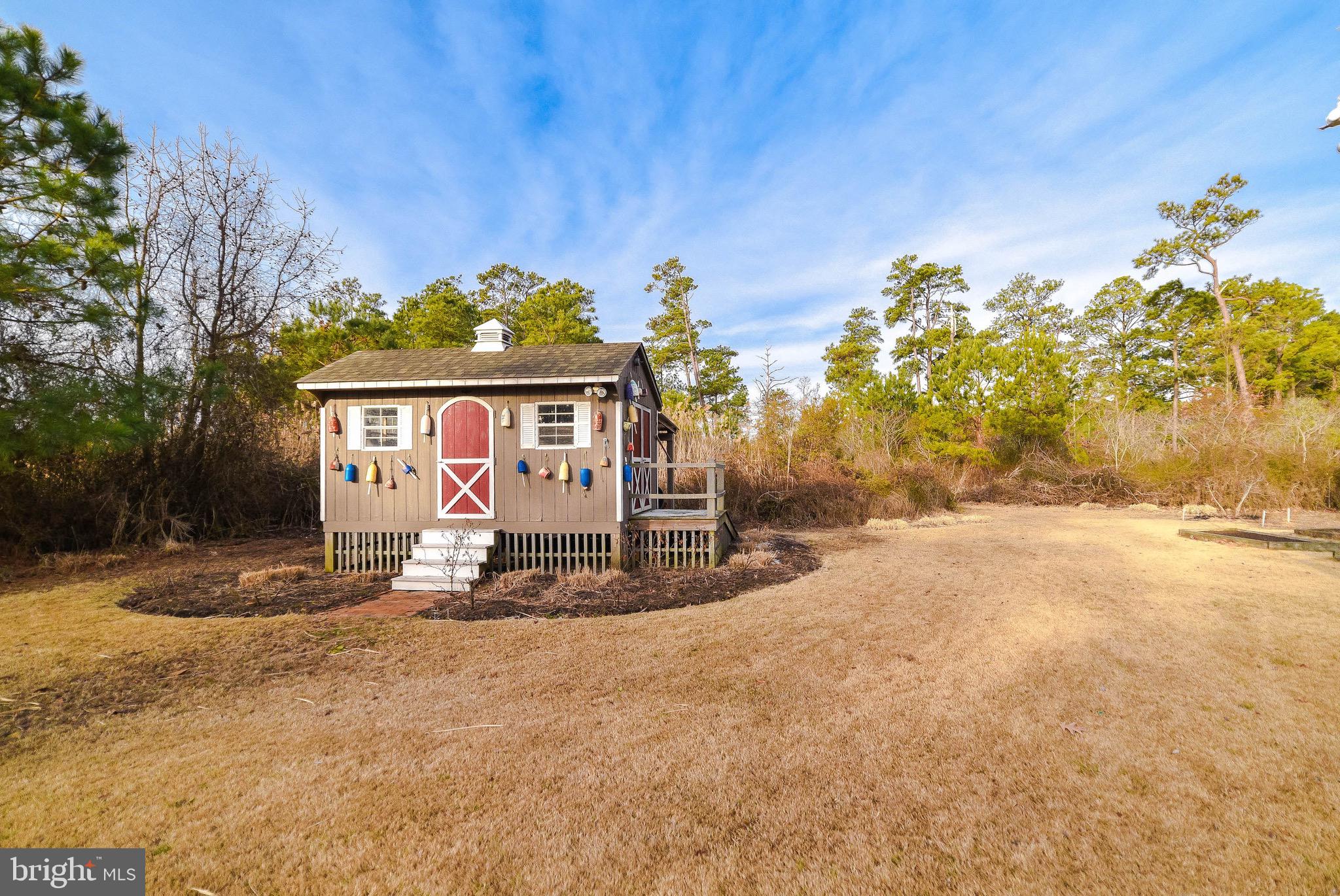 HAYS BEACH - Residential