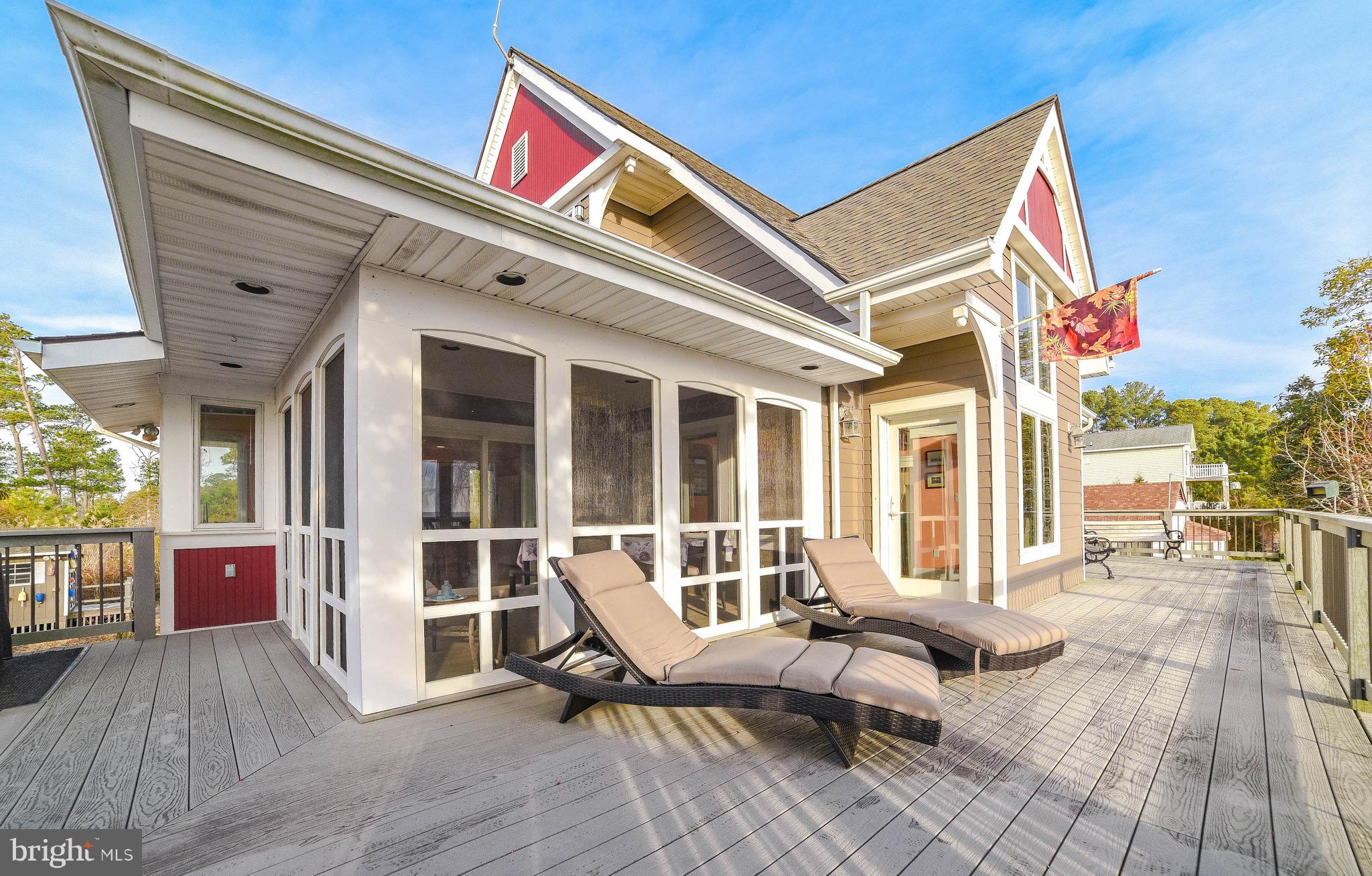 HAYS BEACH - Residential