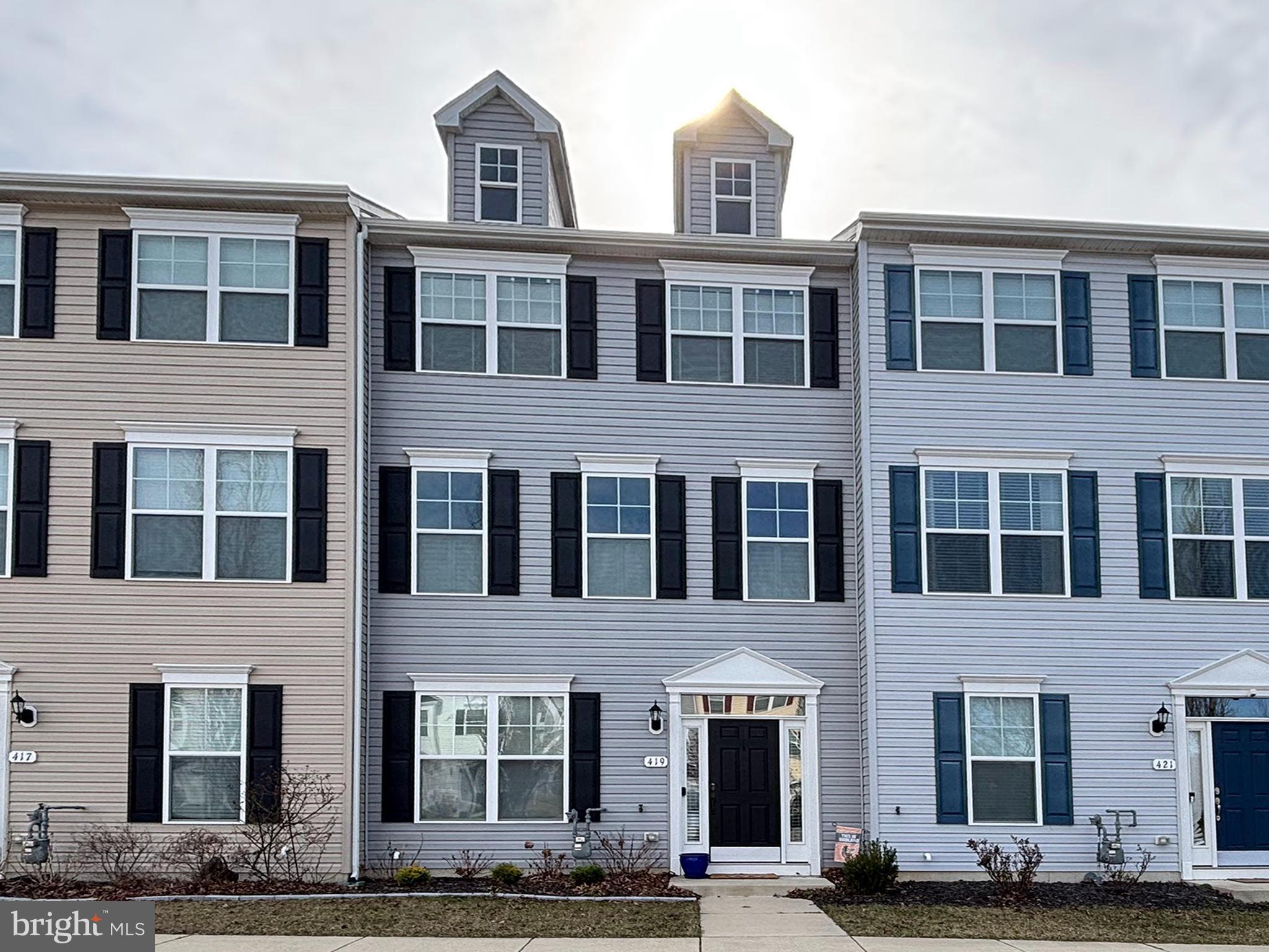 ASHBY COMMONS - Residential