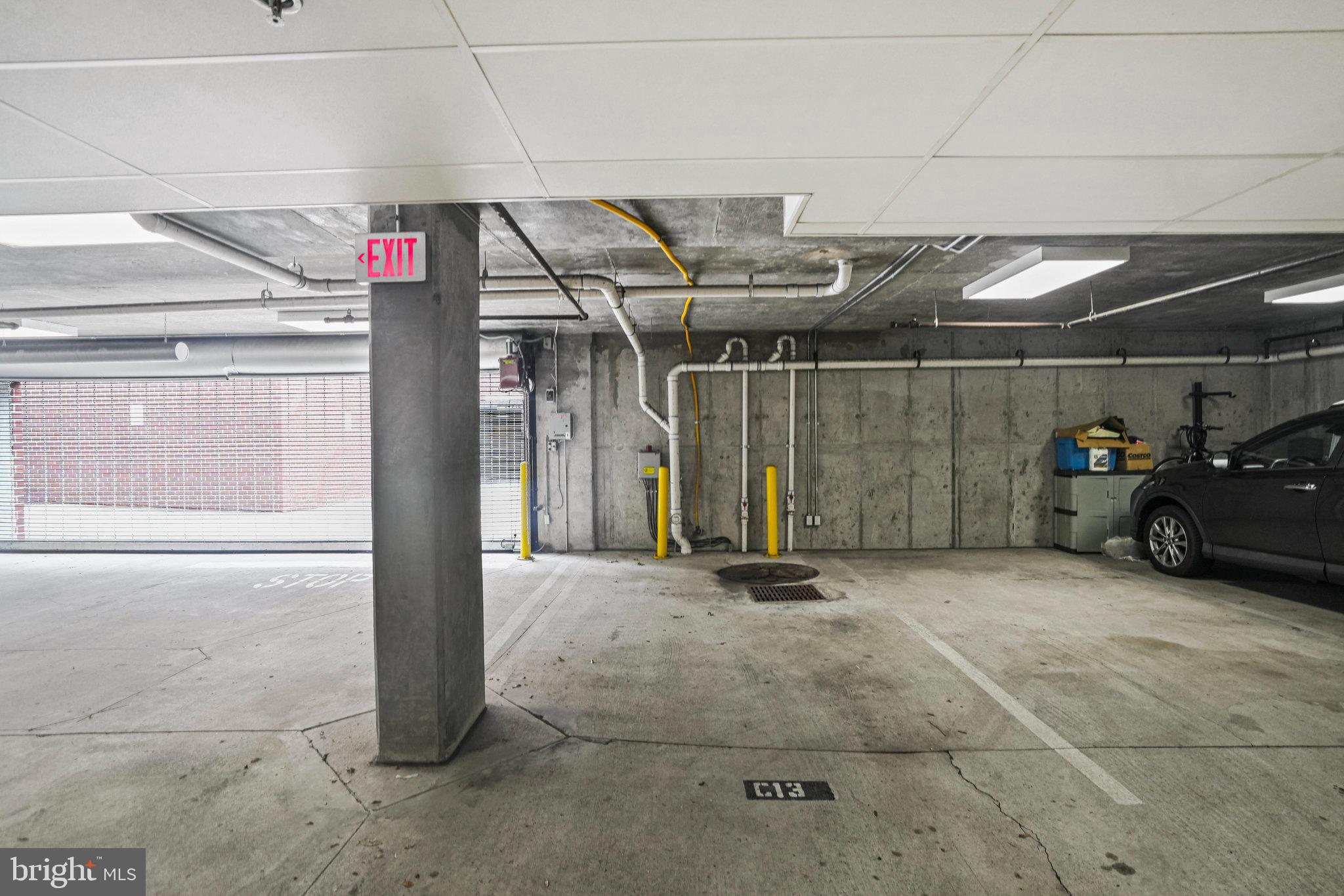 RHODES HILL SQUARE - Residential