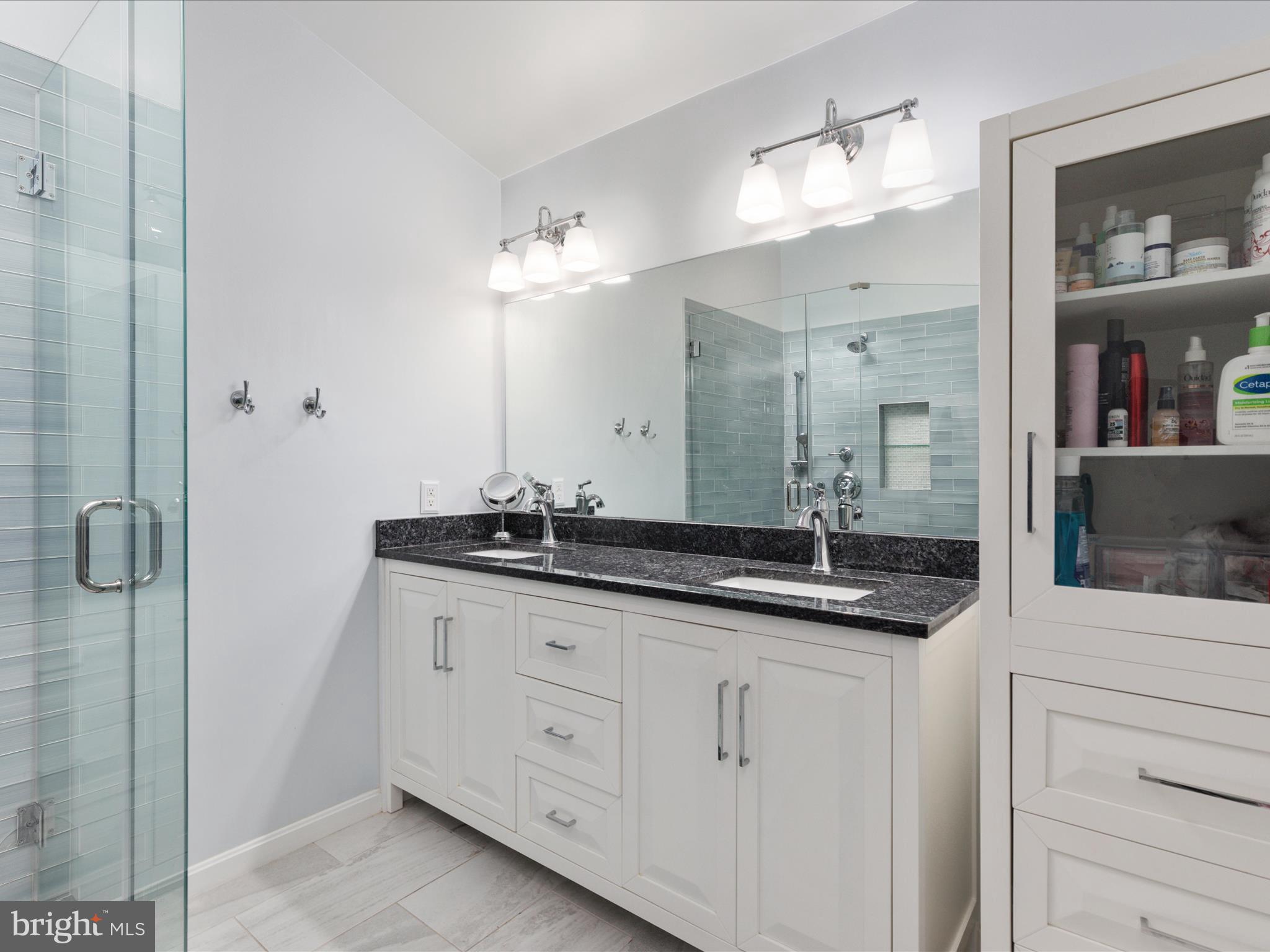 RIDGES AT ASHBURN - Residential