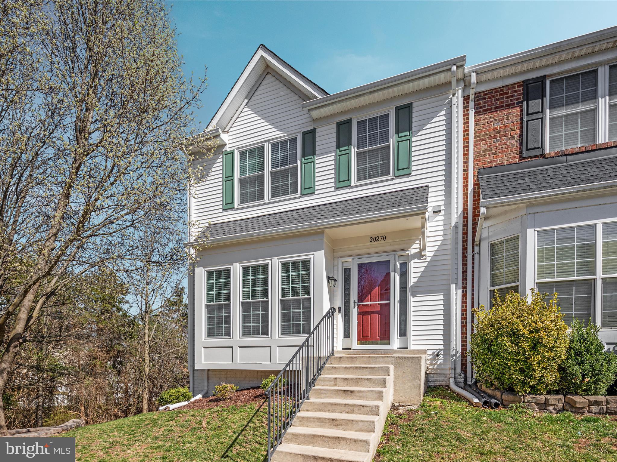 RIDGES AT ASHBURN - Residential