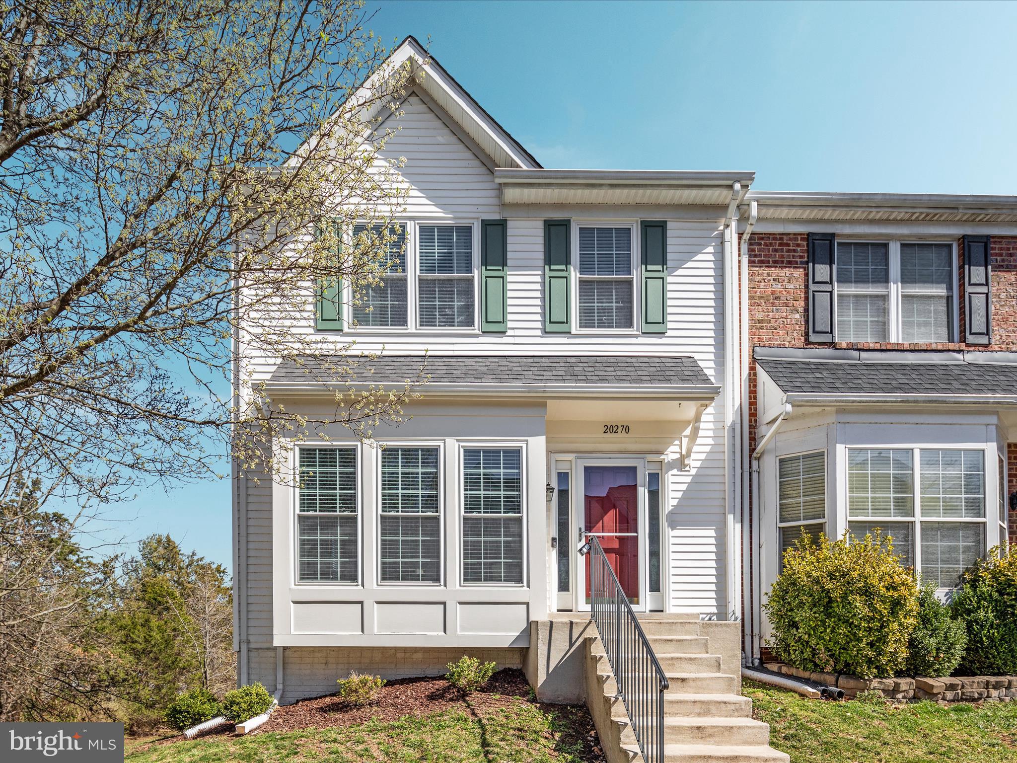 RIDGES AT ASHBURN - Residential