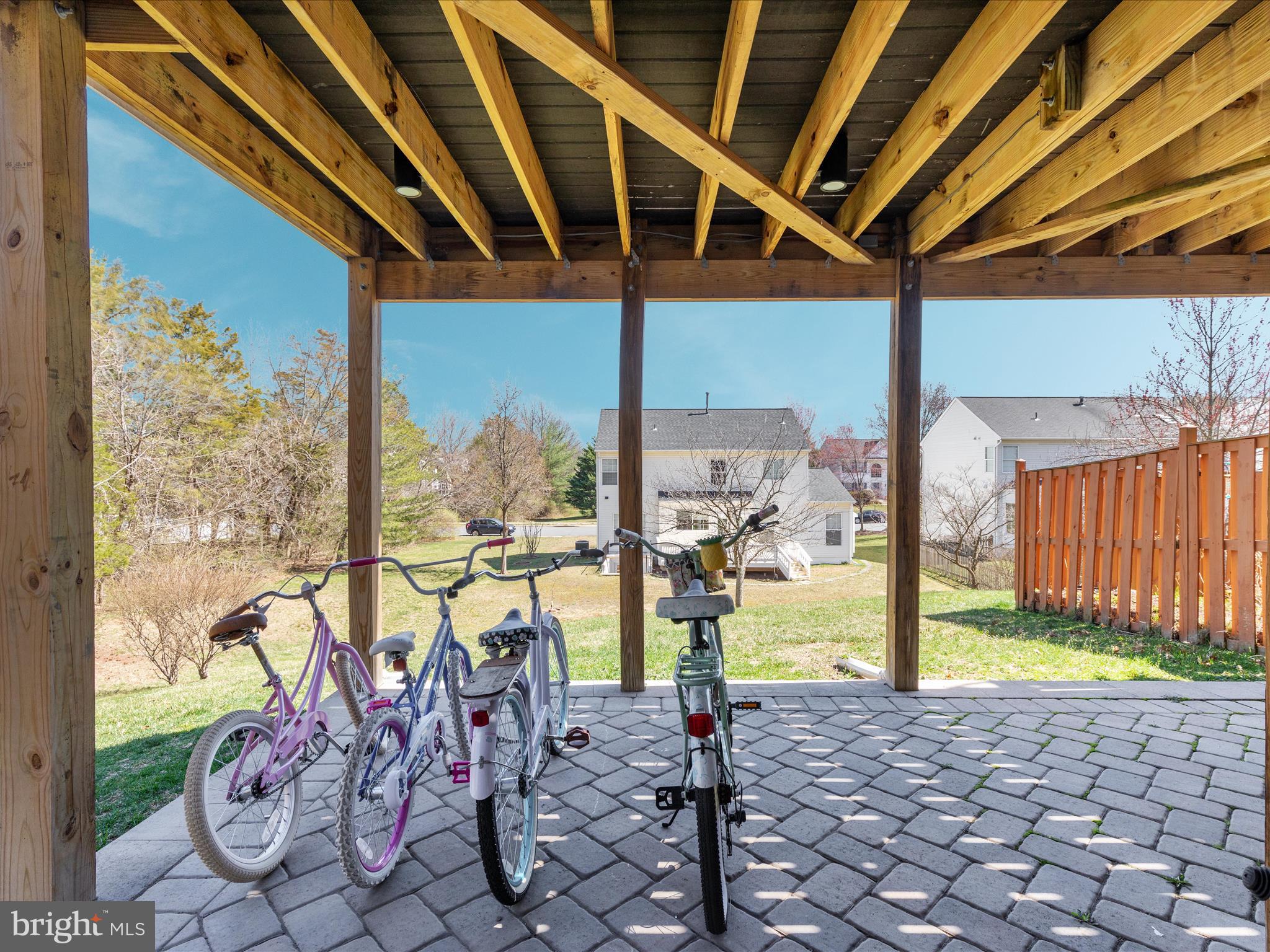 RIDGES AT ASHBURN - Residential