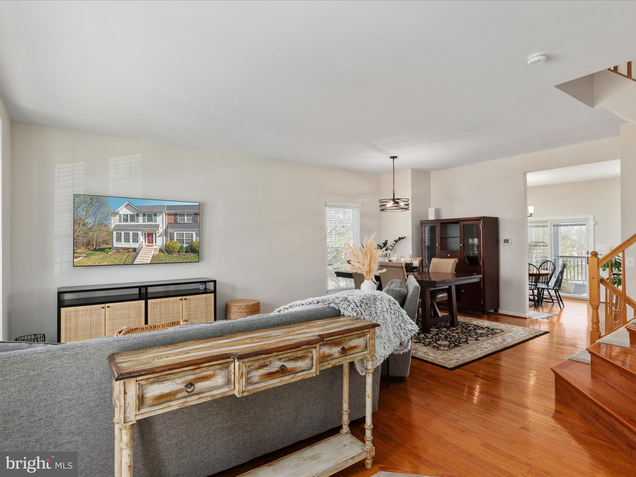 RIDGES AT ASHBURN - Residential