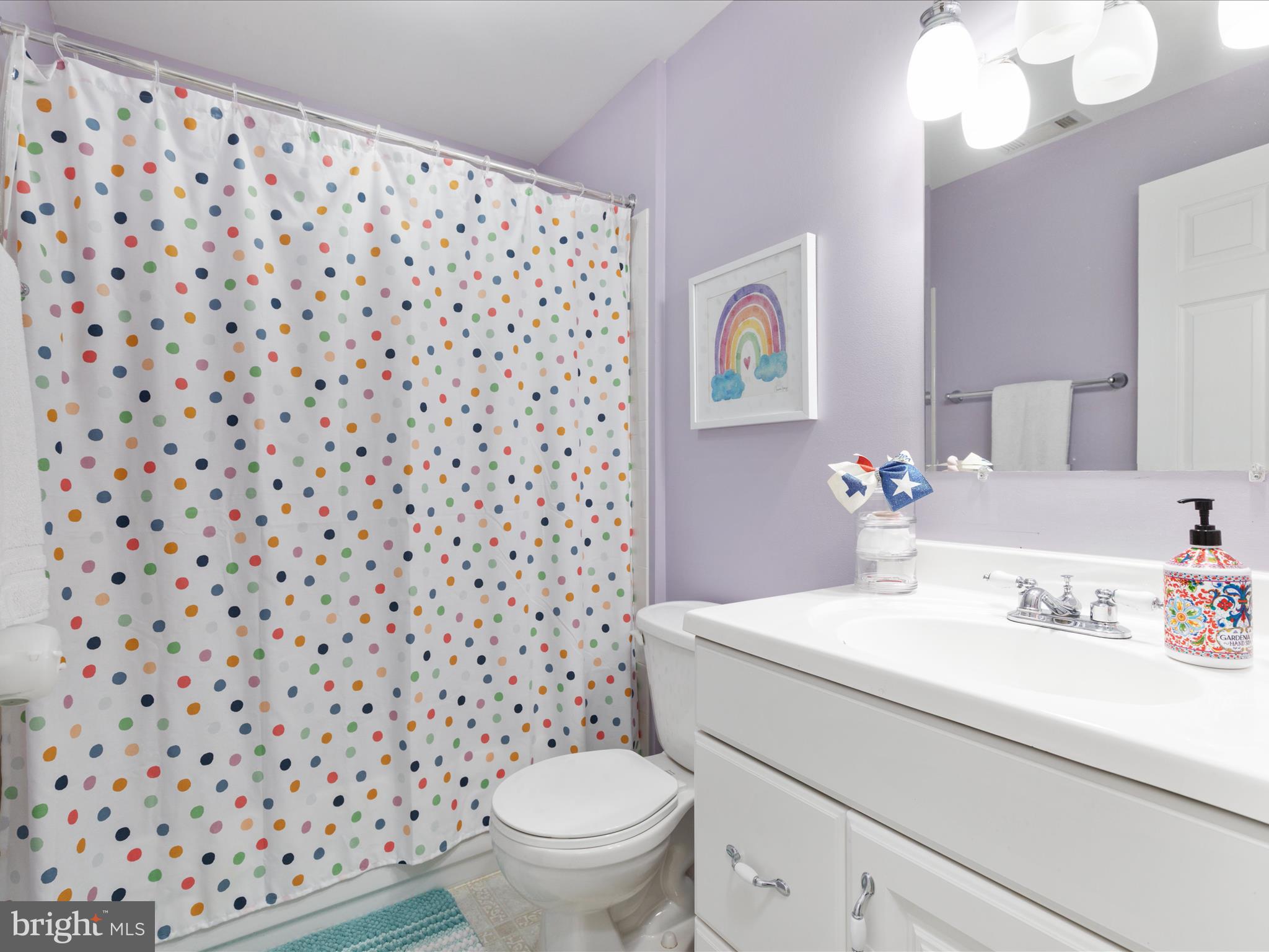 RIDGES AT ASHBURN - Residential