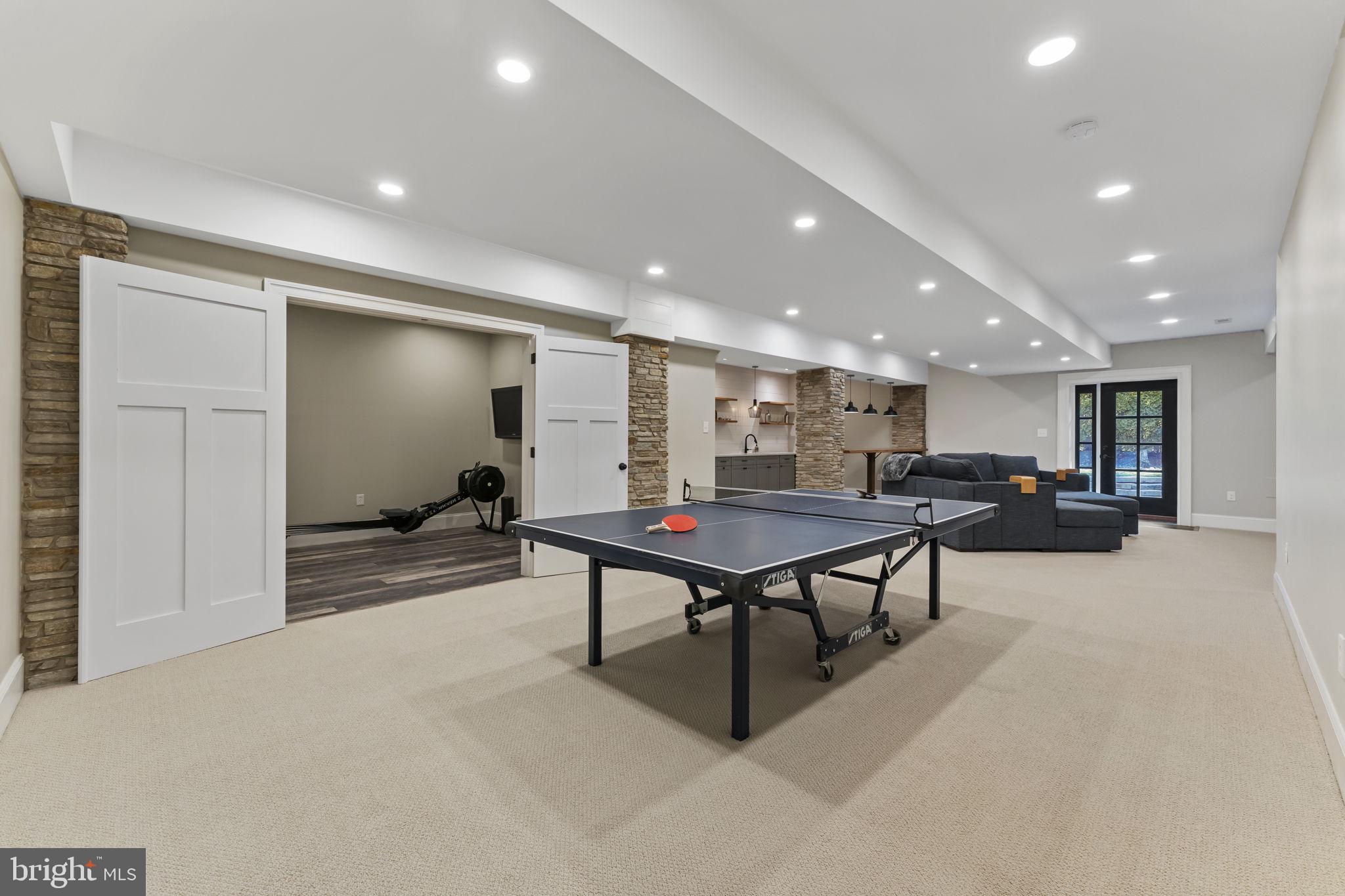 WILLISTOWN ACRES - Residential