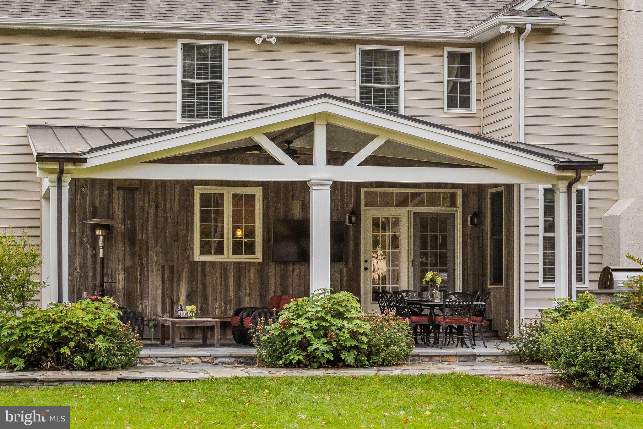 WILLISTOWN ACRES - Residential