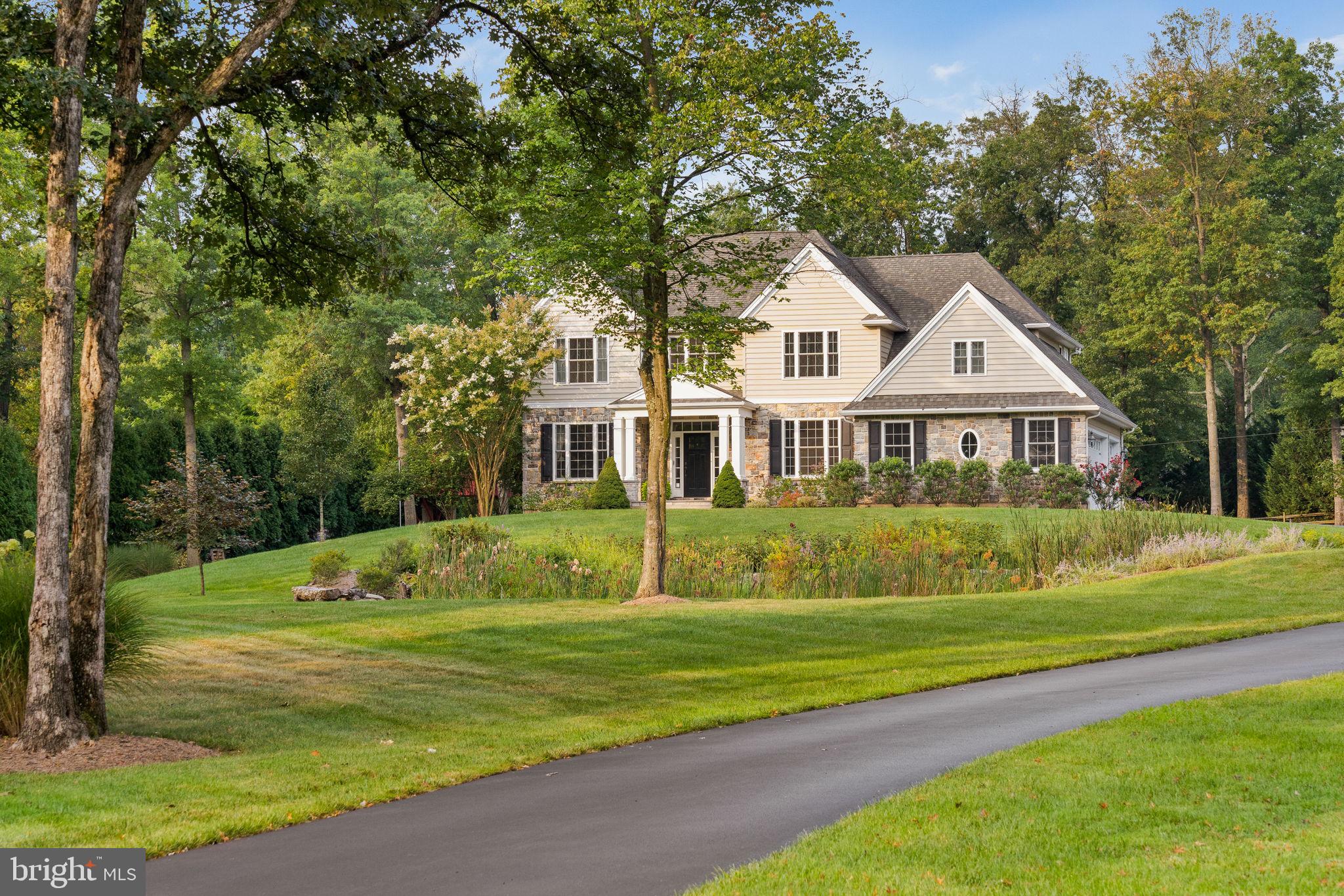 WILLISTOWN ACRES - Residential