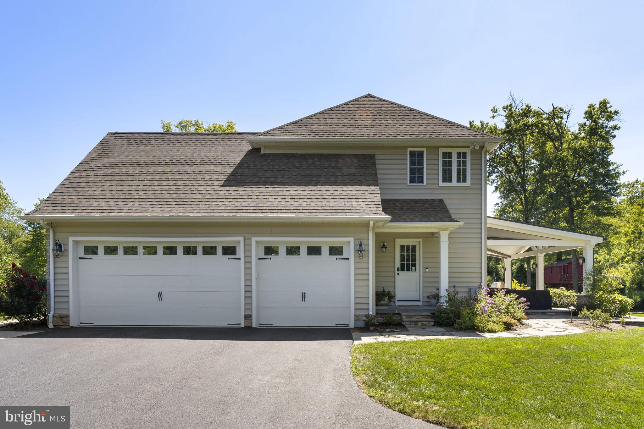 WILLISTOWN ACRES - Residential