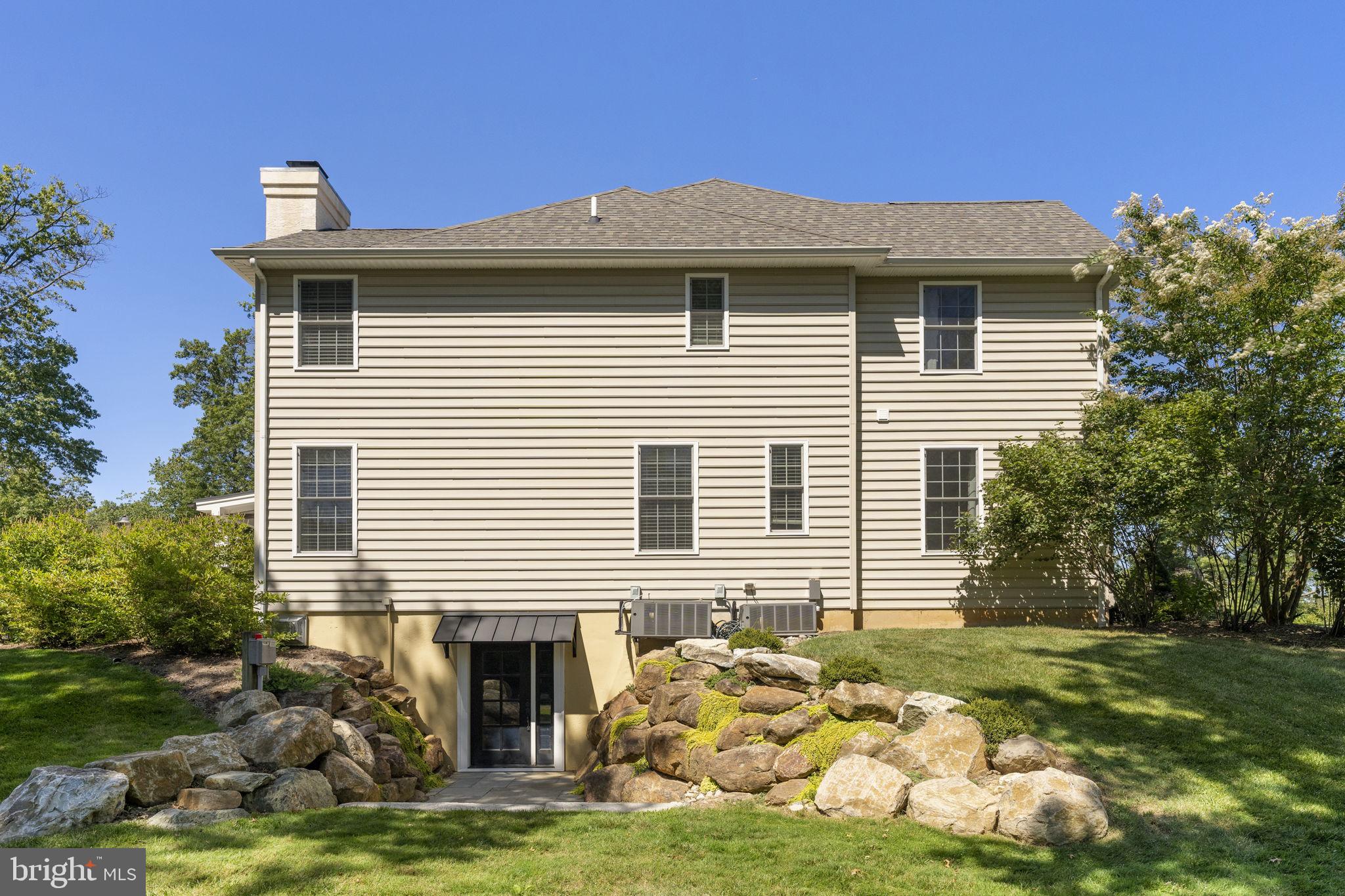 WILLISTOWN ACRES - Residential