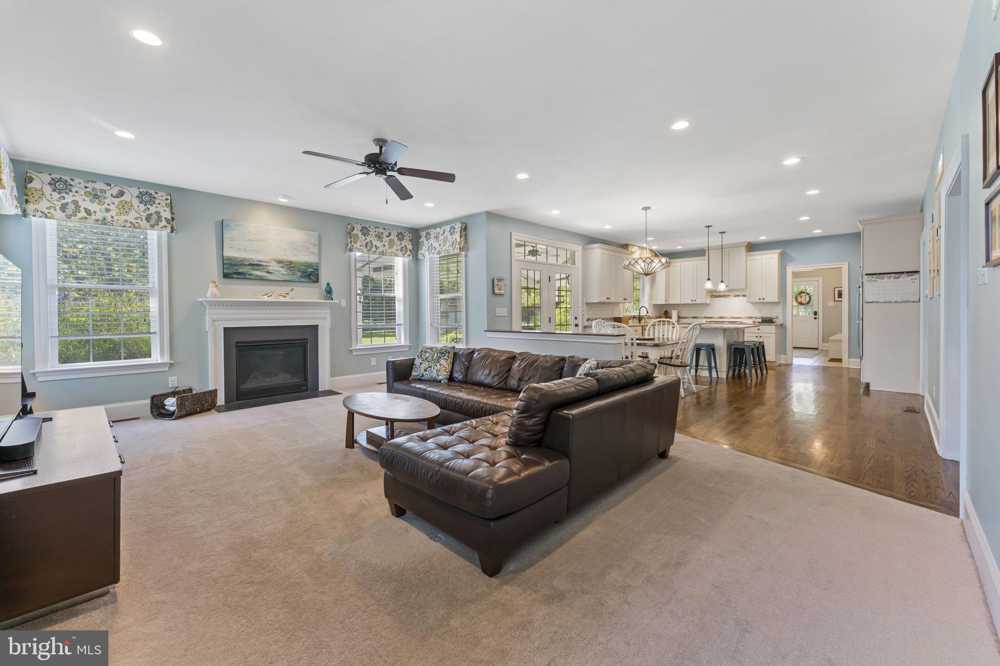 WILLISTOWN ACRES - Residential