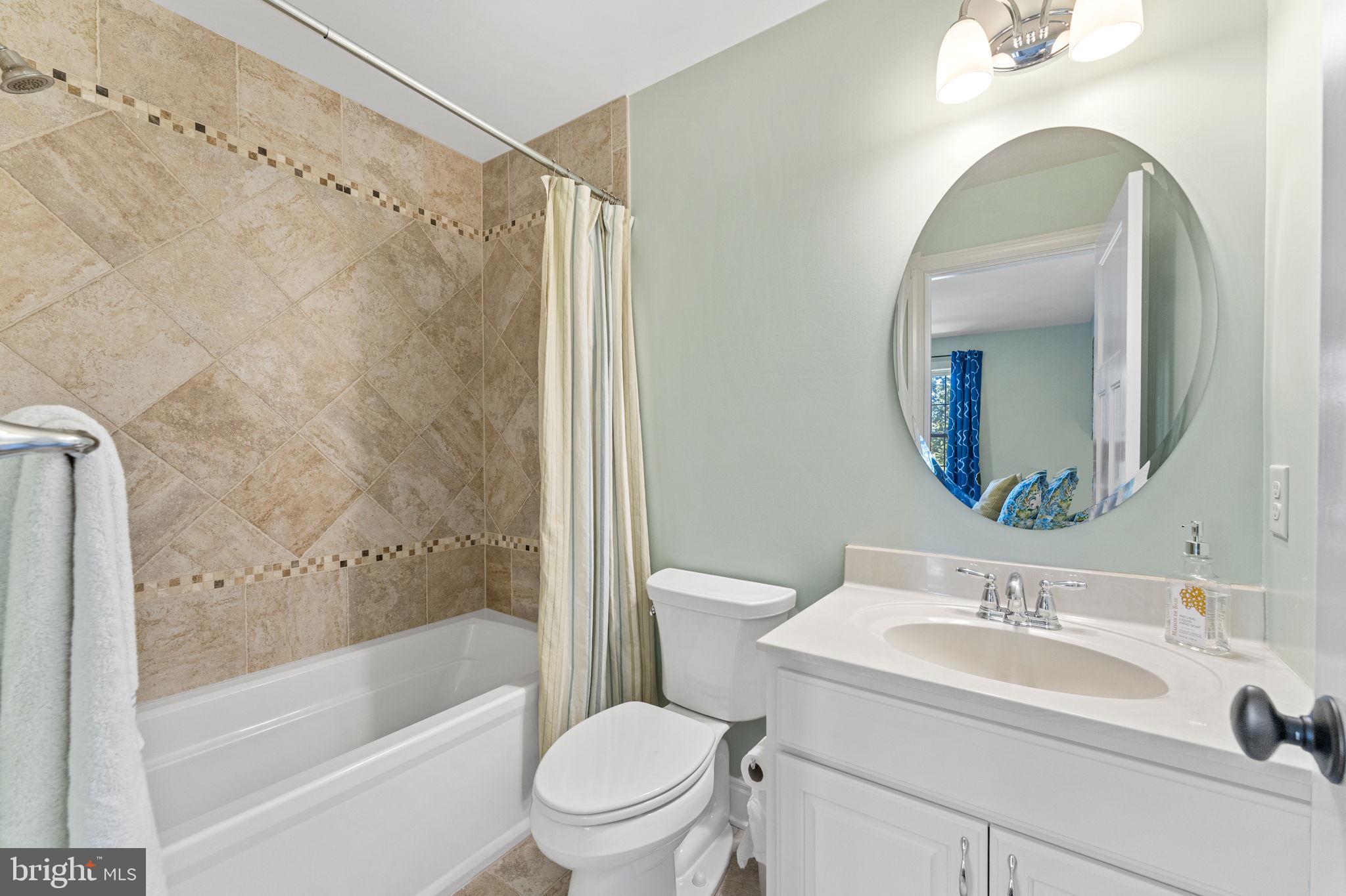 WILLISTOWN ACRES - Residential