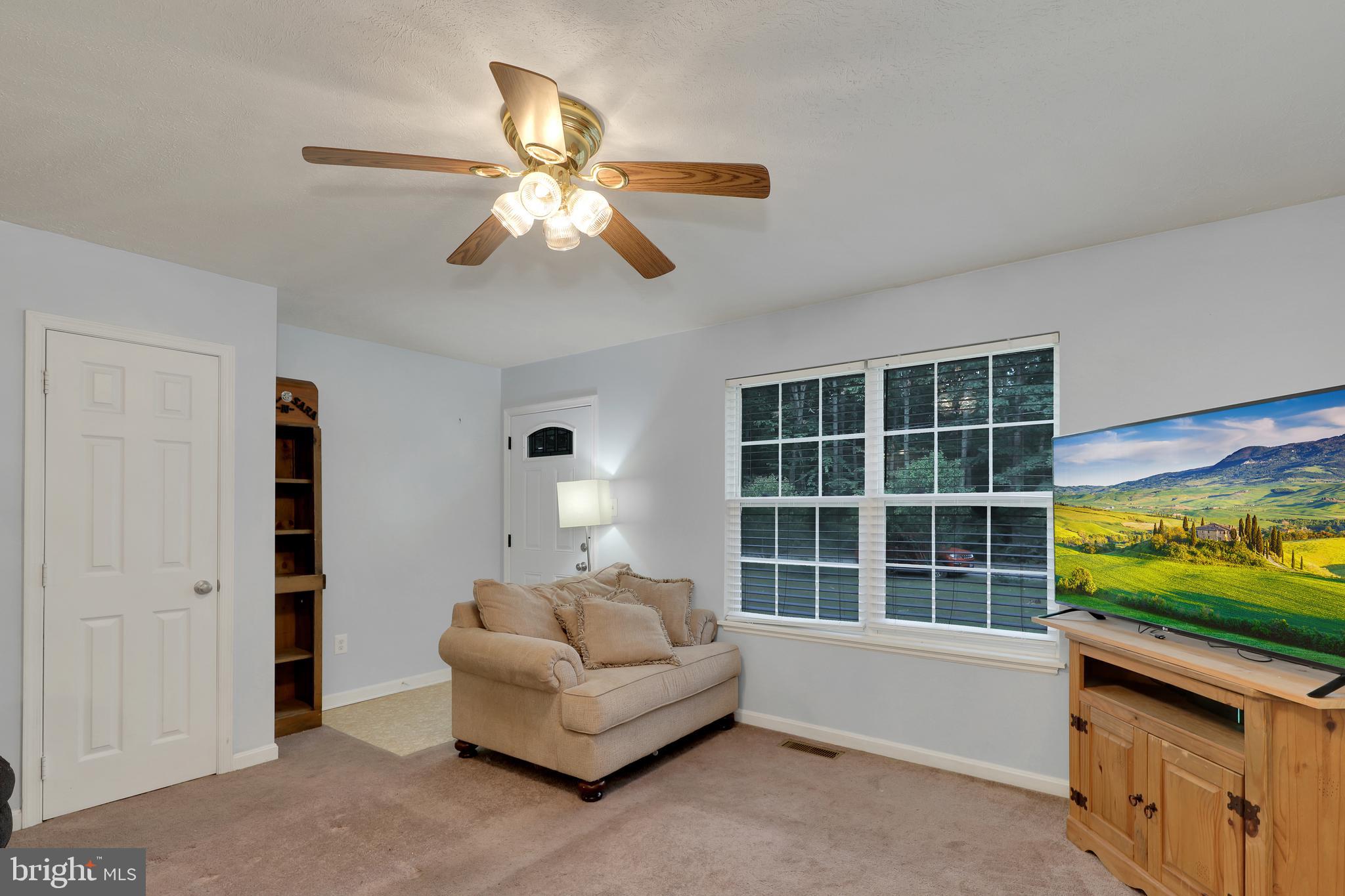 SHEN FARMS RIVERVIEW - Residential