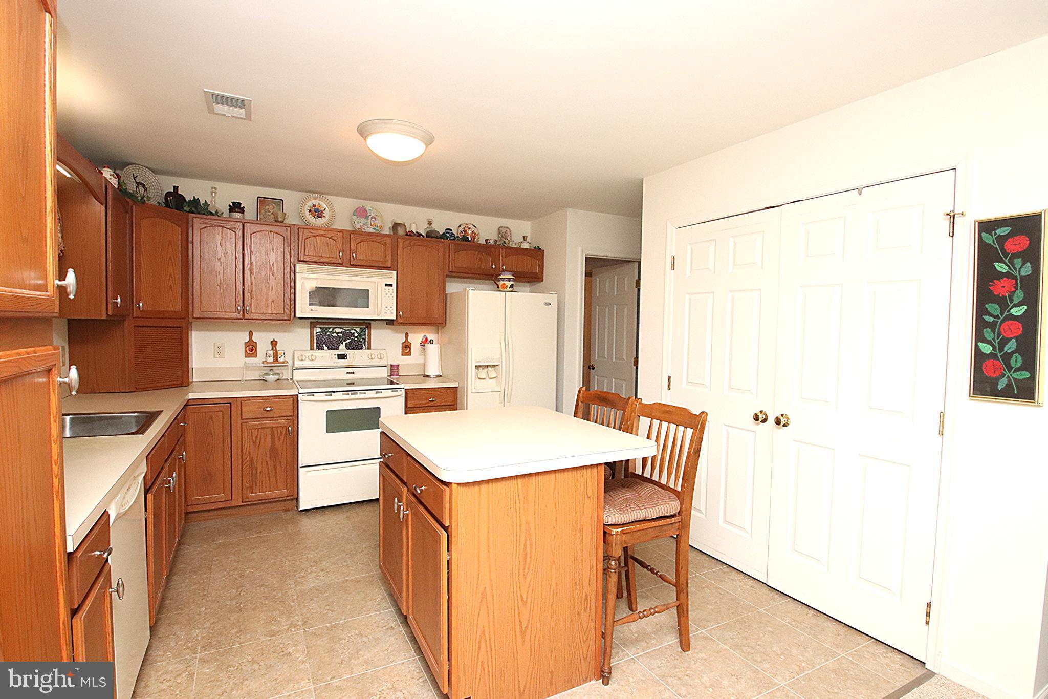 KINGS CREST - Residential