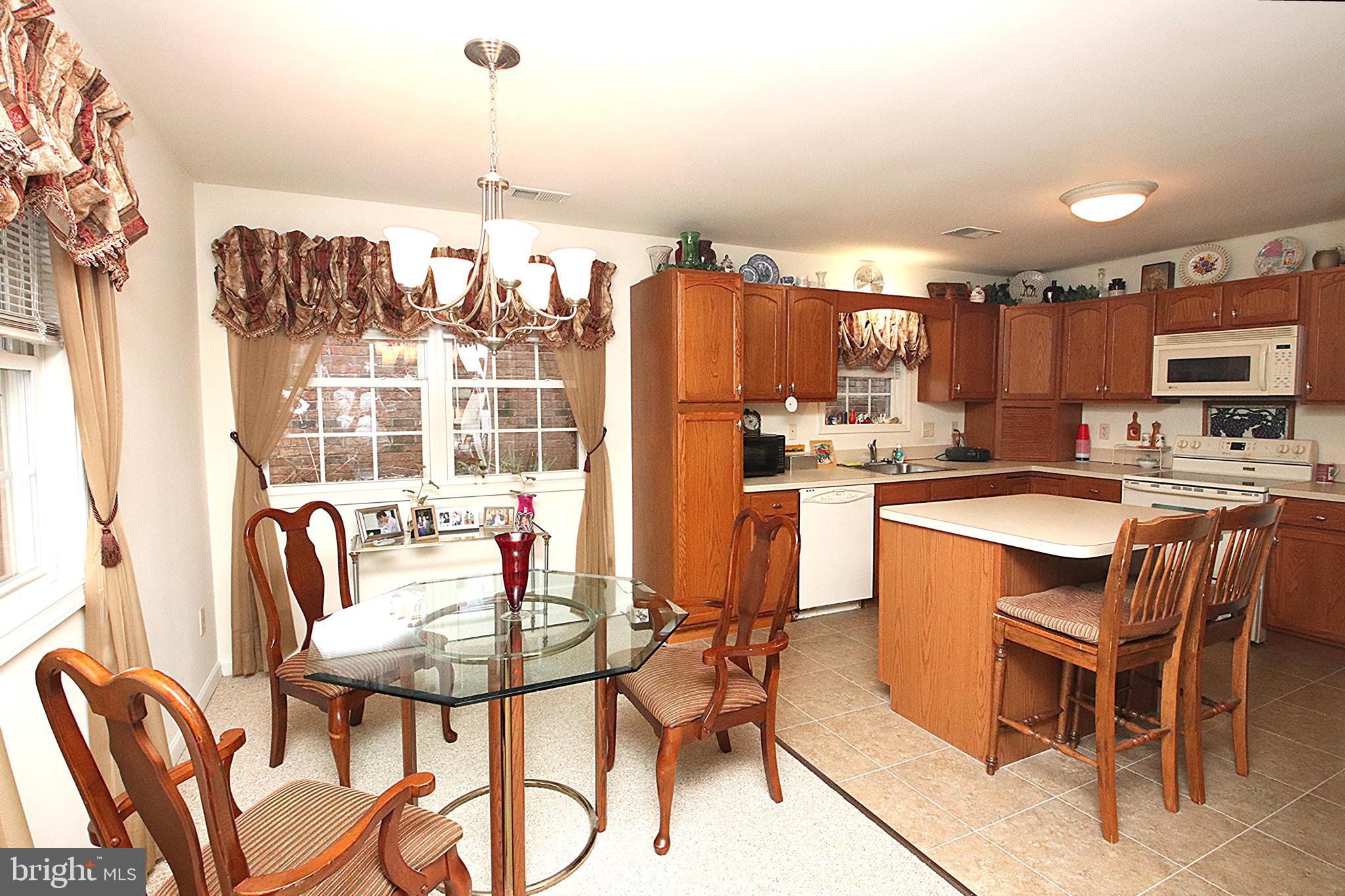 KINGS CREST - Residential