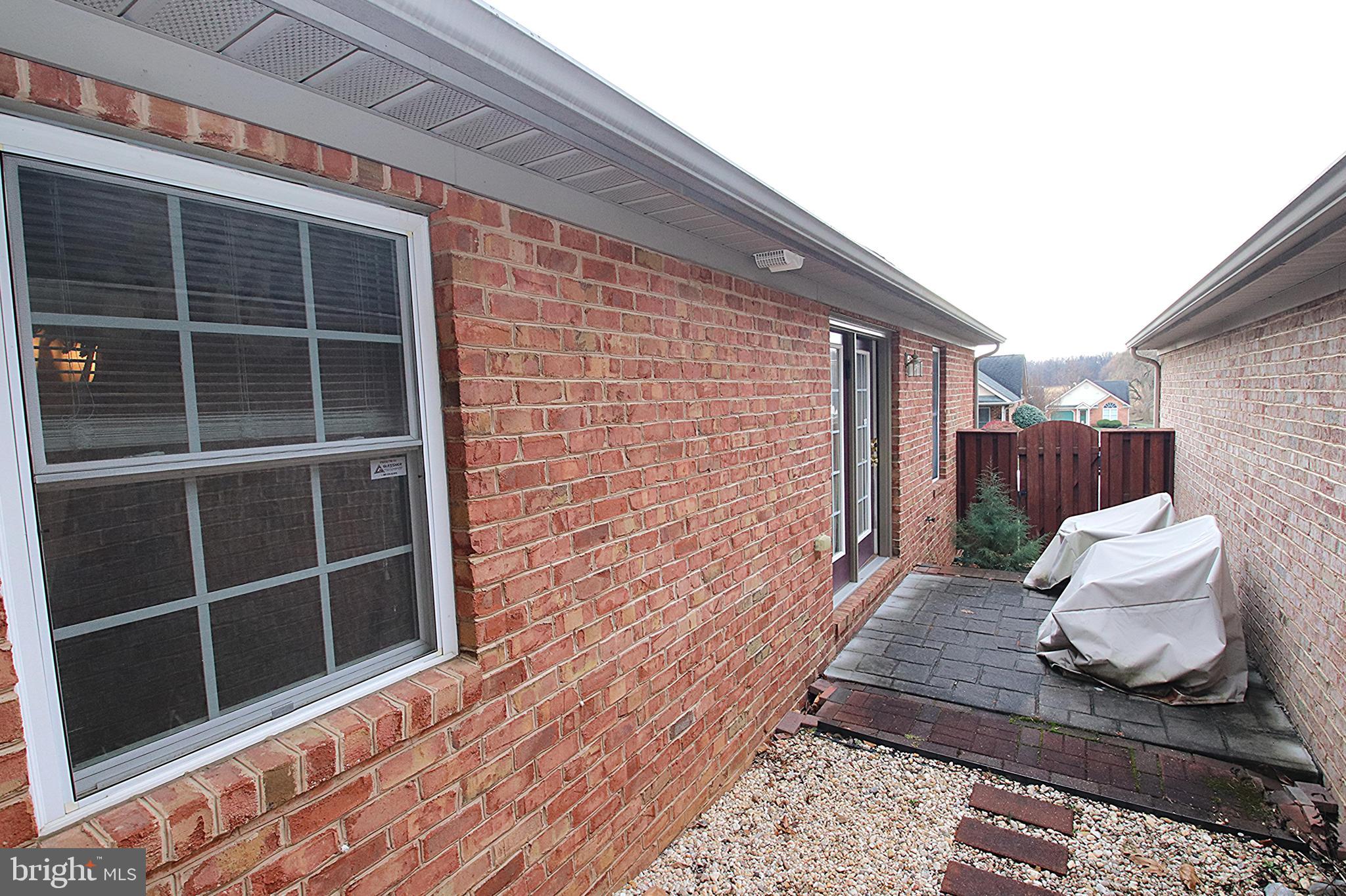 KINGS CREST - Residential