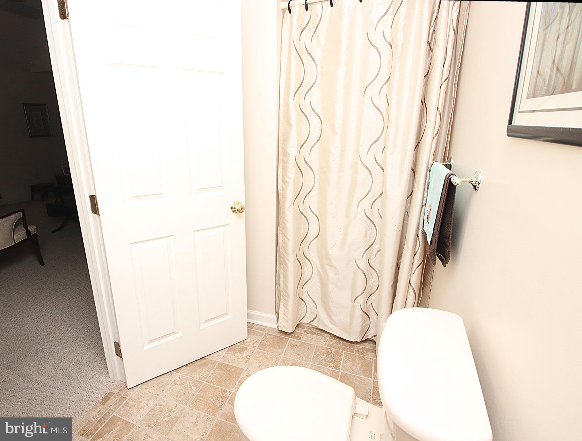 KINGS CREST - Residential