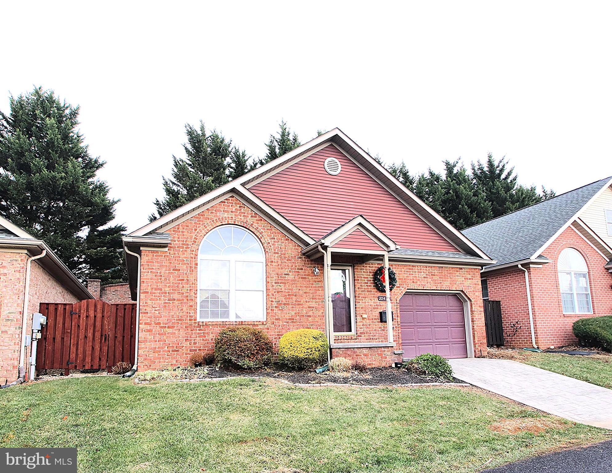 KINGS CREST - Residential