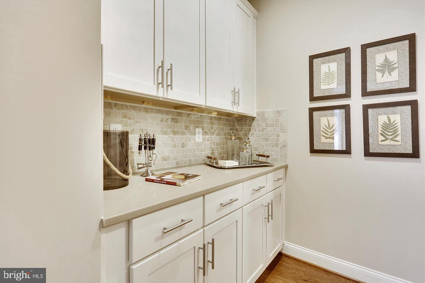 HEATHER HEIGHTS - Residential