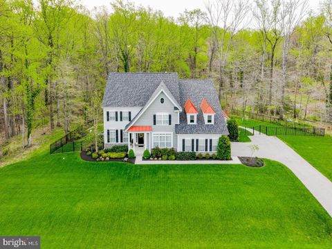 927 HEATHERFIELD LANE MILLERSVILLE MD 21108