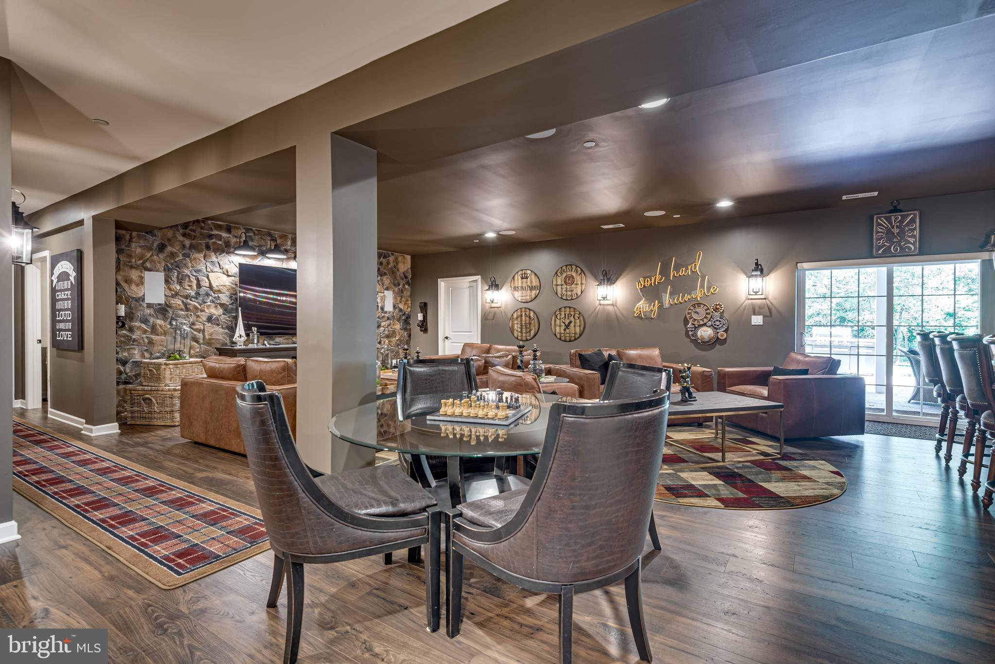 HEATHER HEIGHTS - Residential