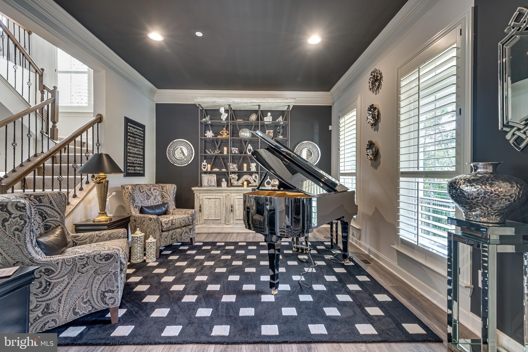 HEATHER HEIGHTS - Residential