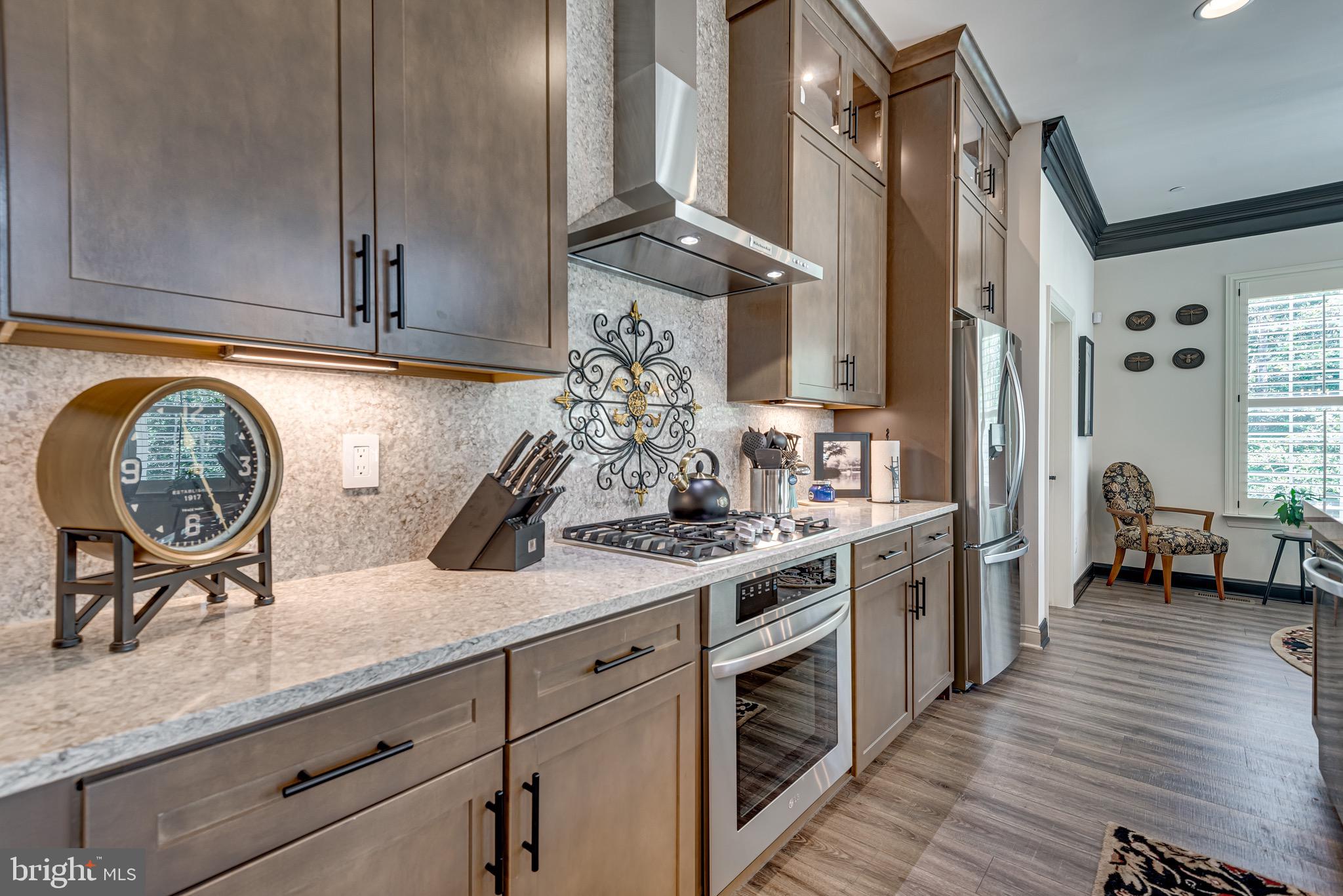 HEATHER HEIGHTS - Residential