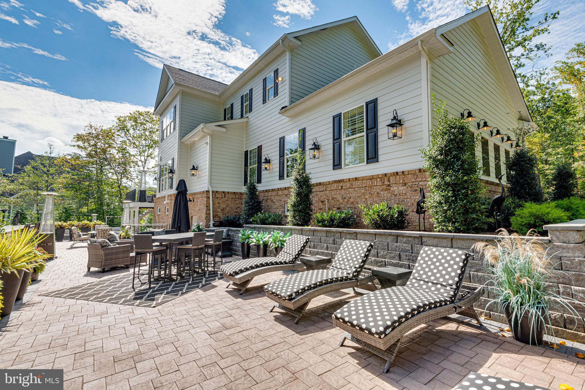 HEATHER HEIGHTS - Residential