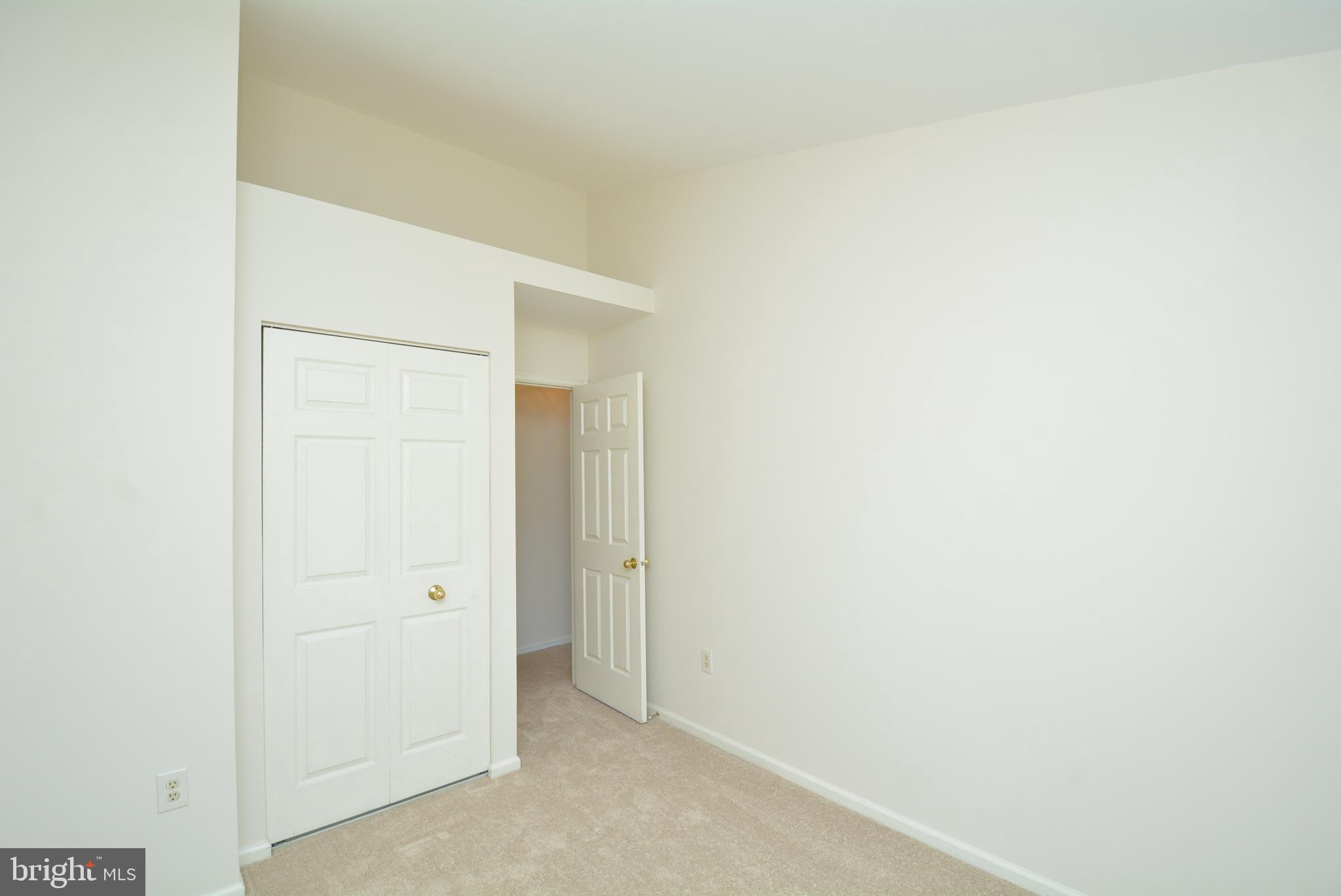 KINGSTOWNE - Residential