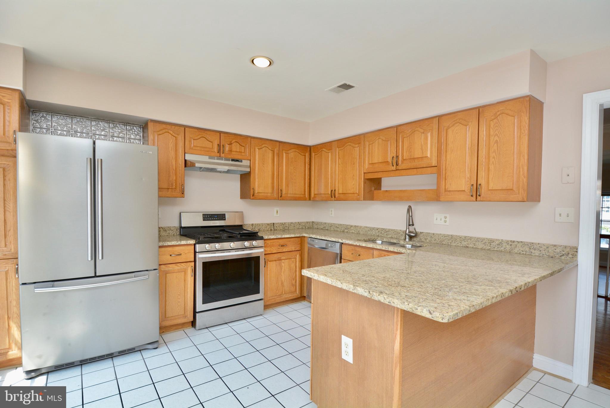 KINGSTOWNE - Residential