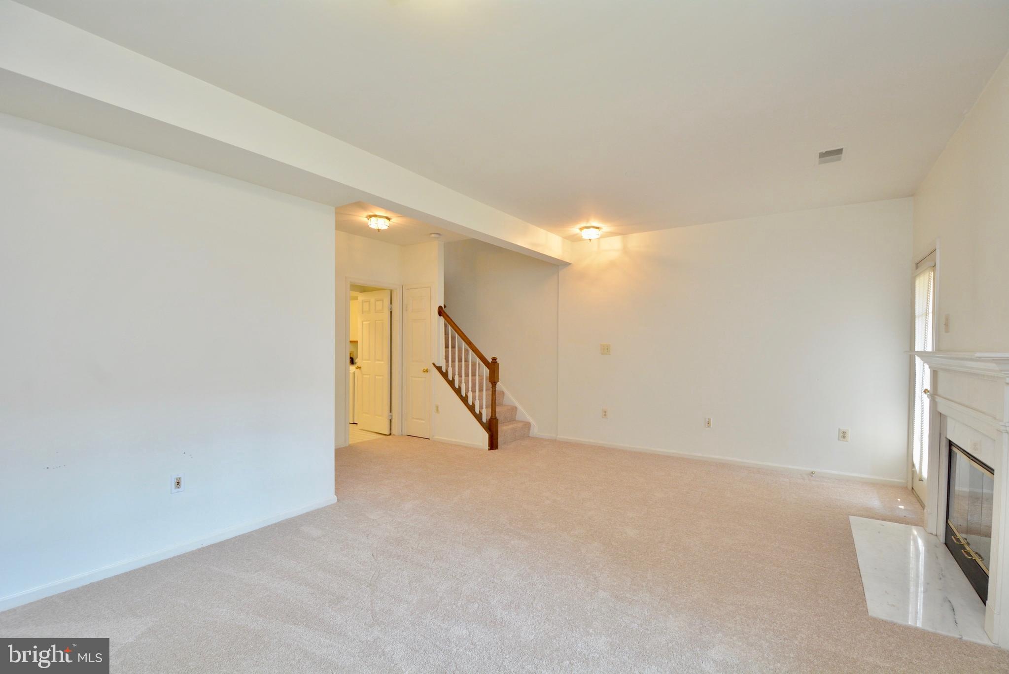 KINGSTOWNE - Residential