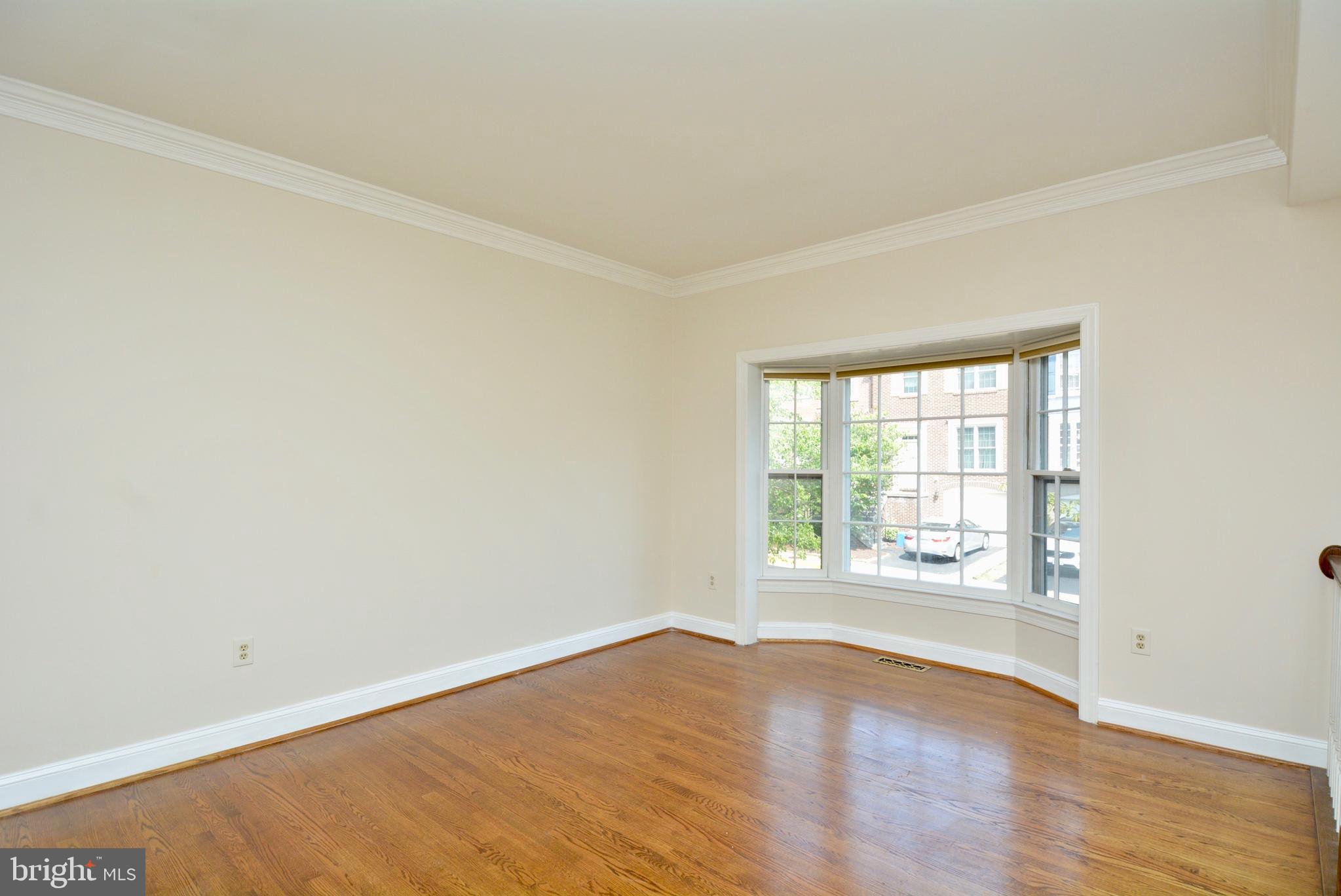 KINGSTOWNE - Residential