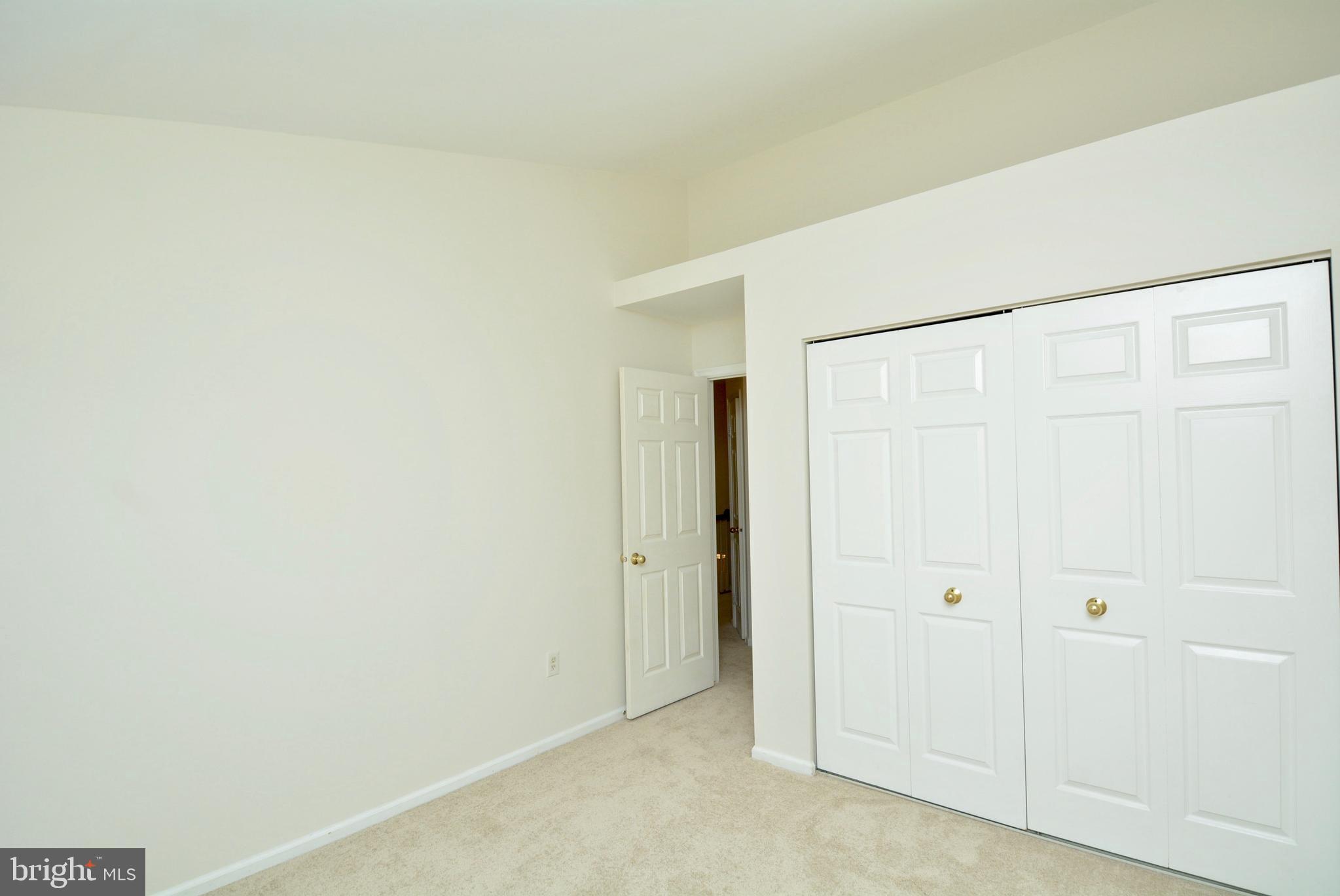 KINGSTOWNE - Residential